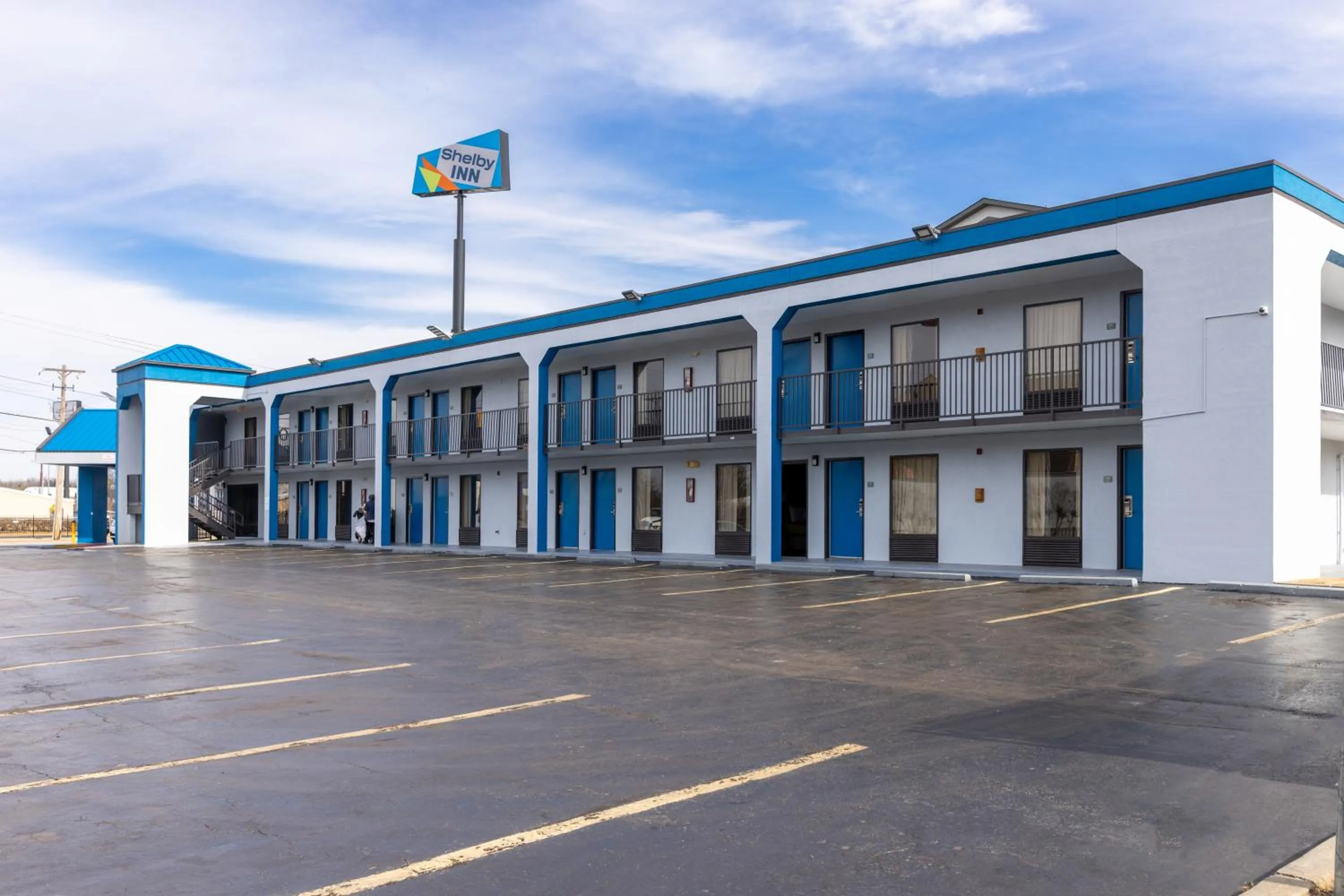 Property Building in Days Inn by Wyndham Memphis - I40 and Sycamore View