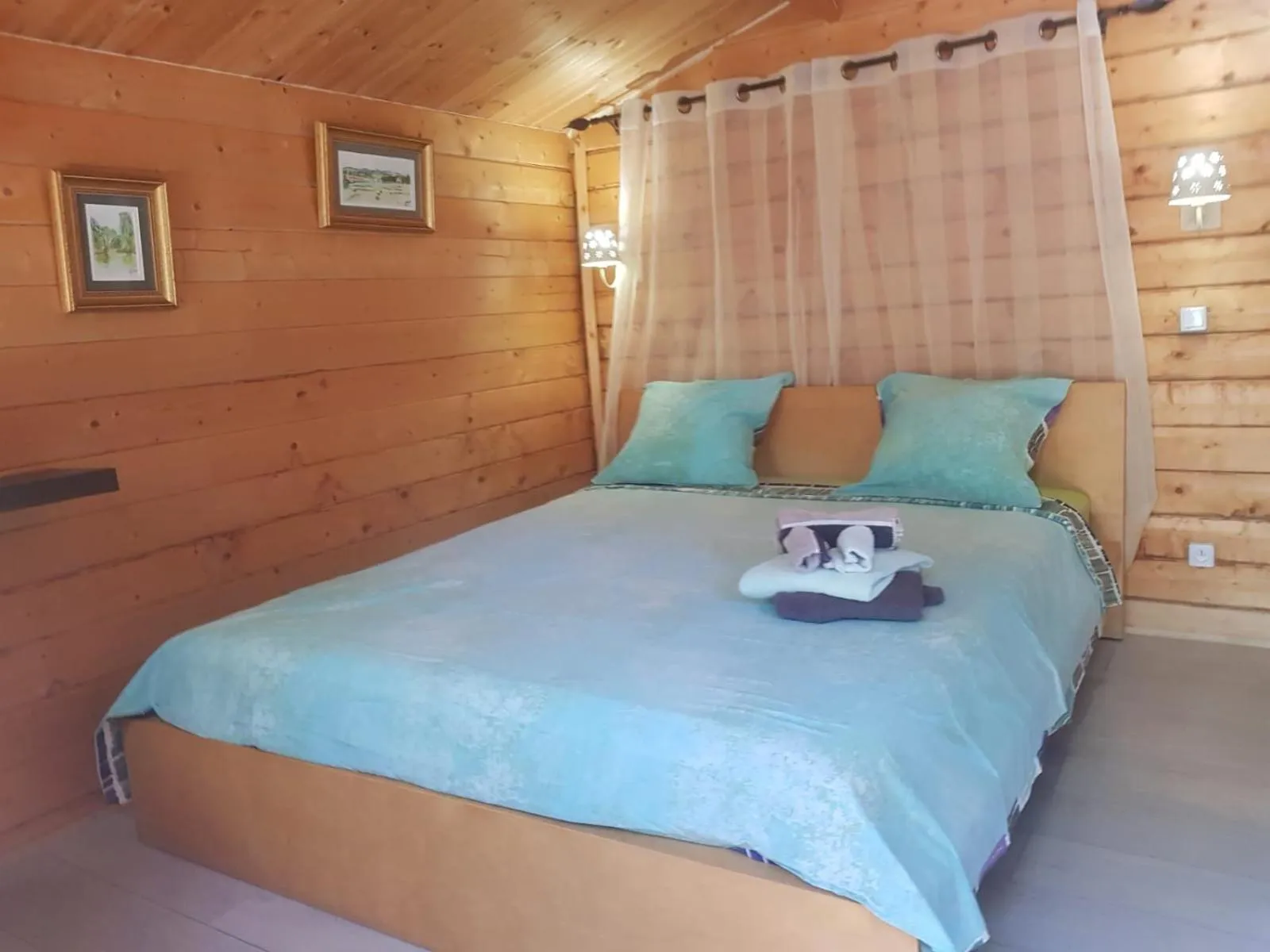 Bed in Les Lézards 2 au Soleil Draguignan