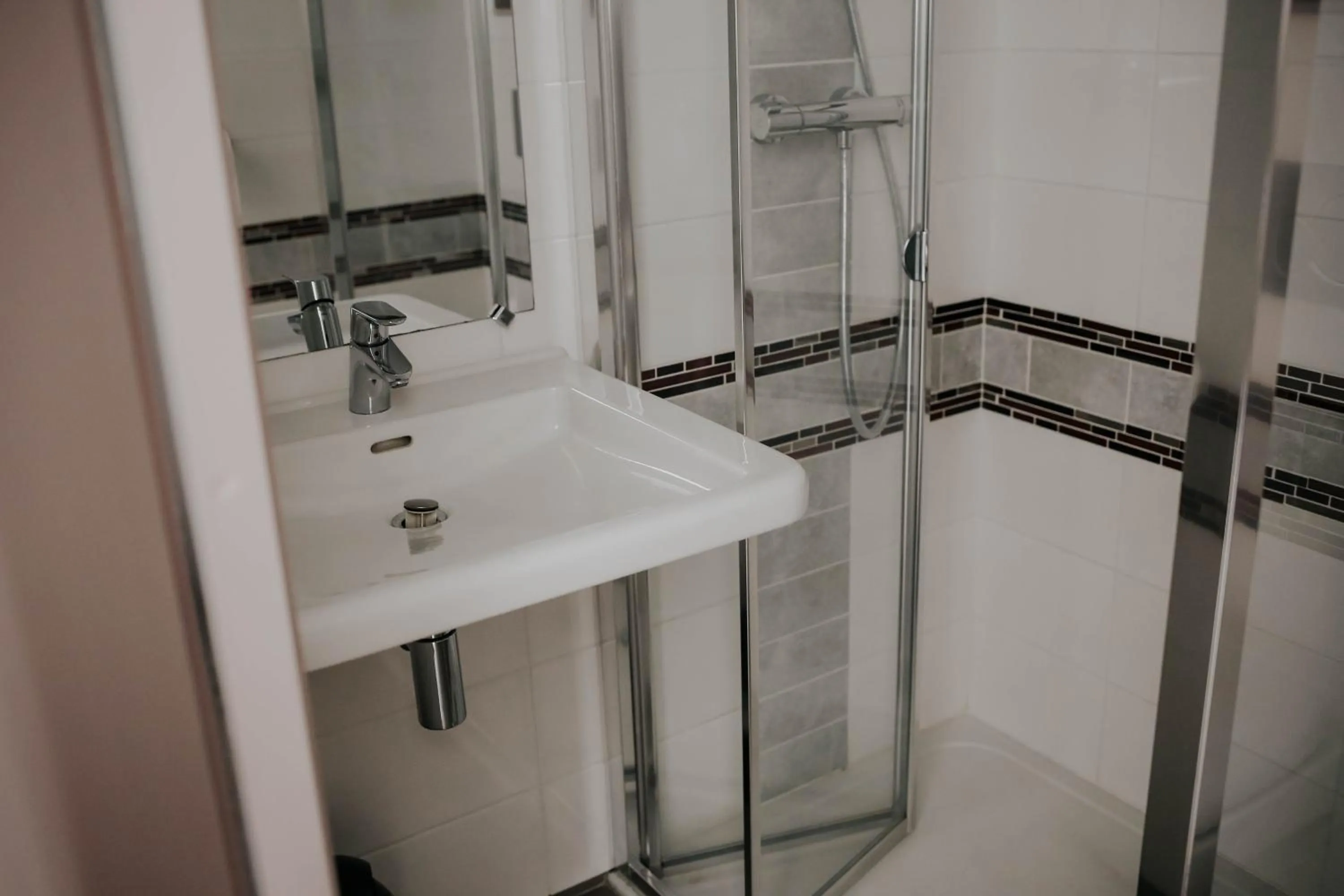 Hôtel Crystal Reims Centre