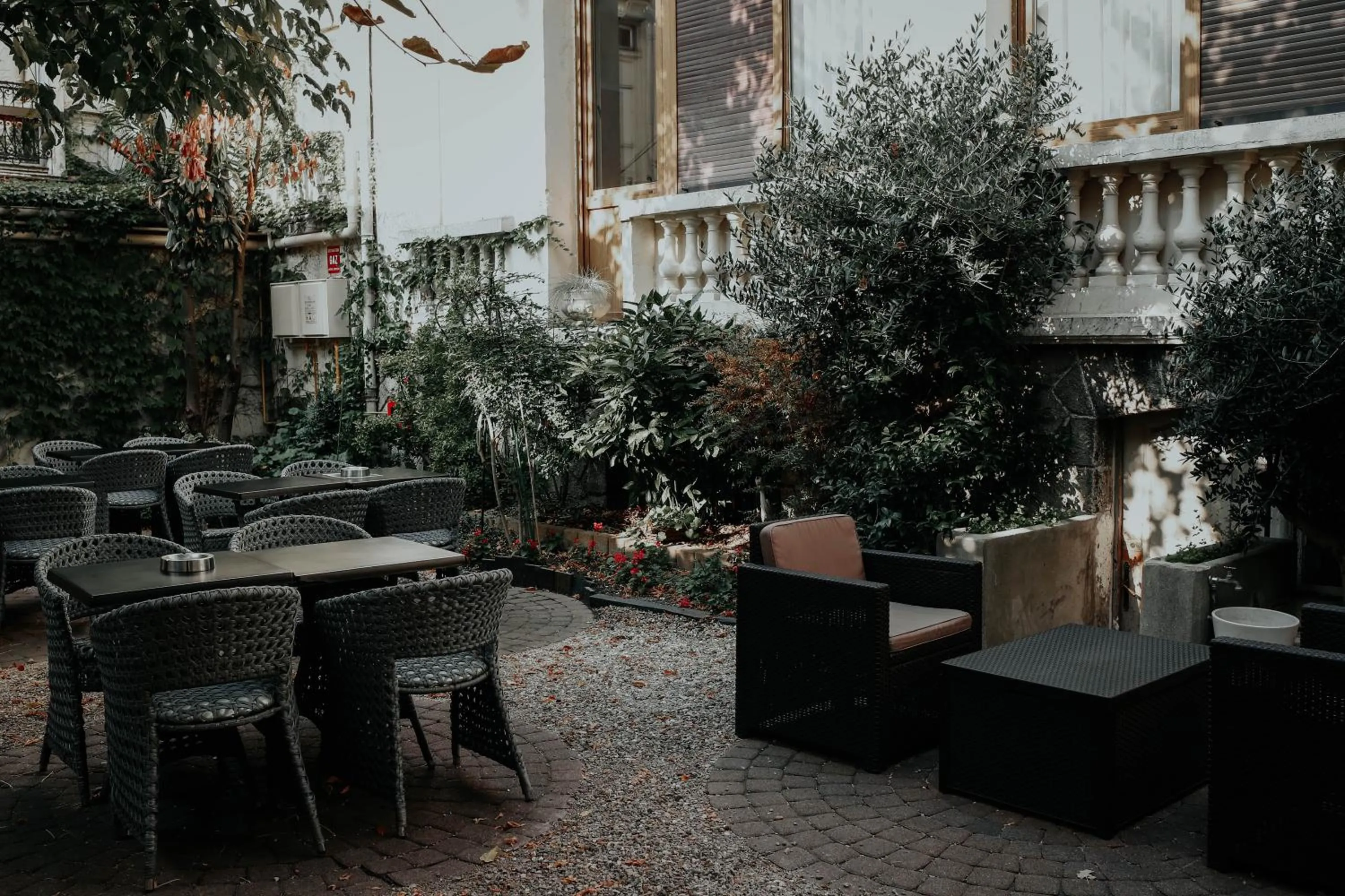 Balcony/Terrace in Hôtel Crystal Reims Centre