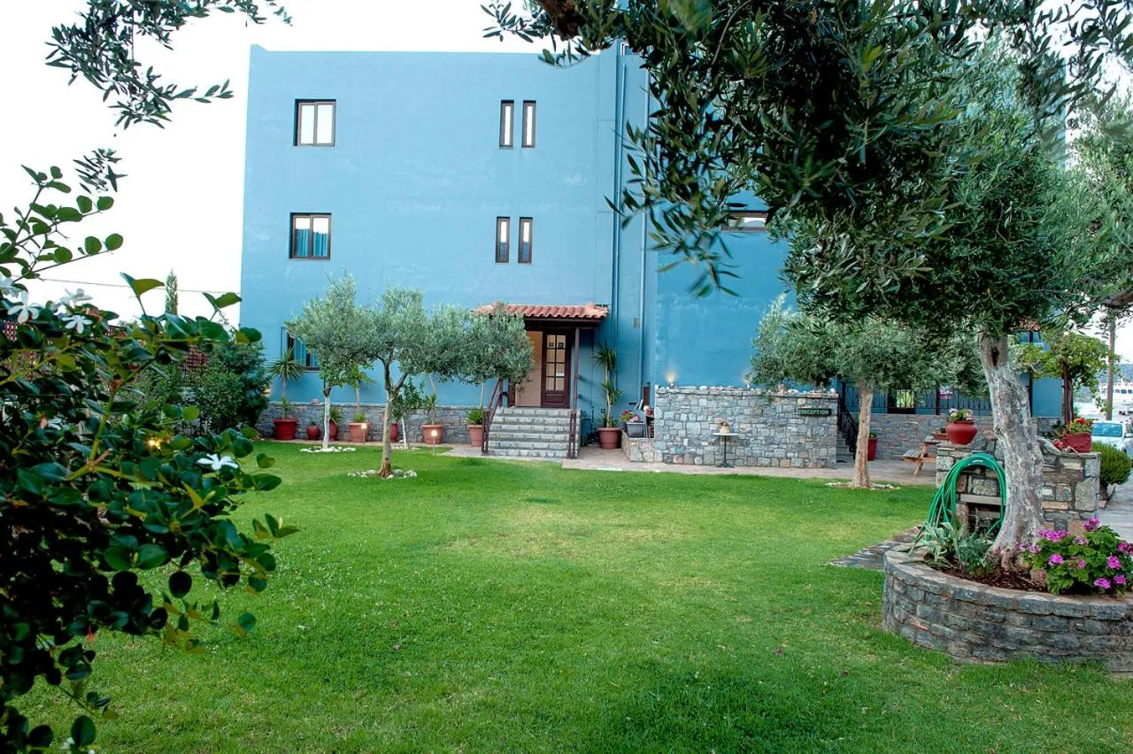 Corali Studios & Portobello Apartments