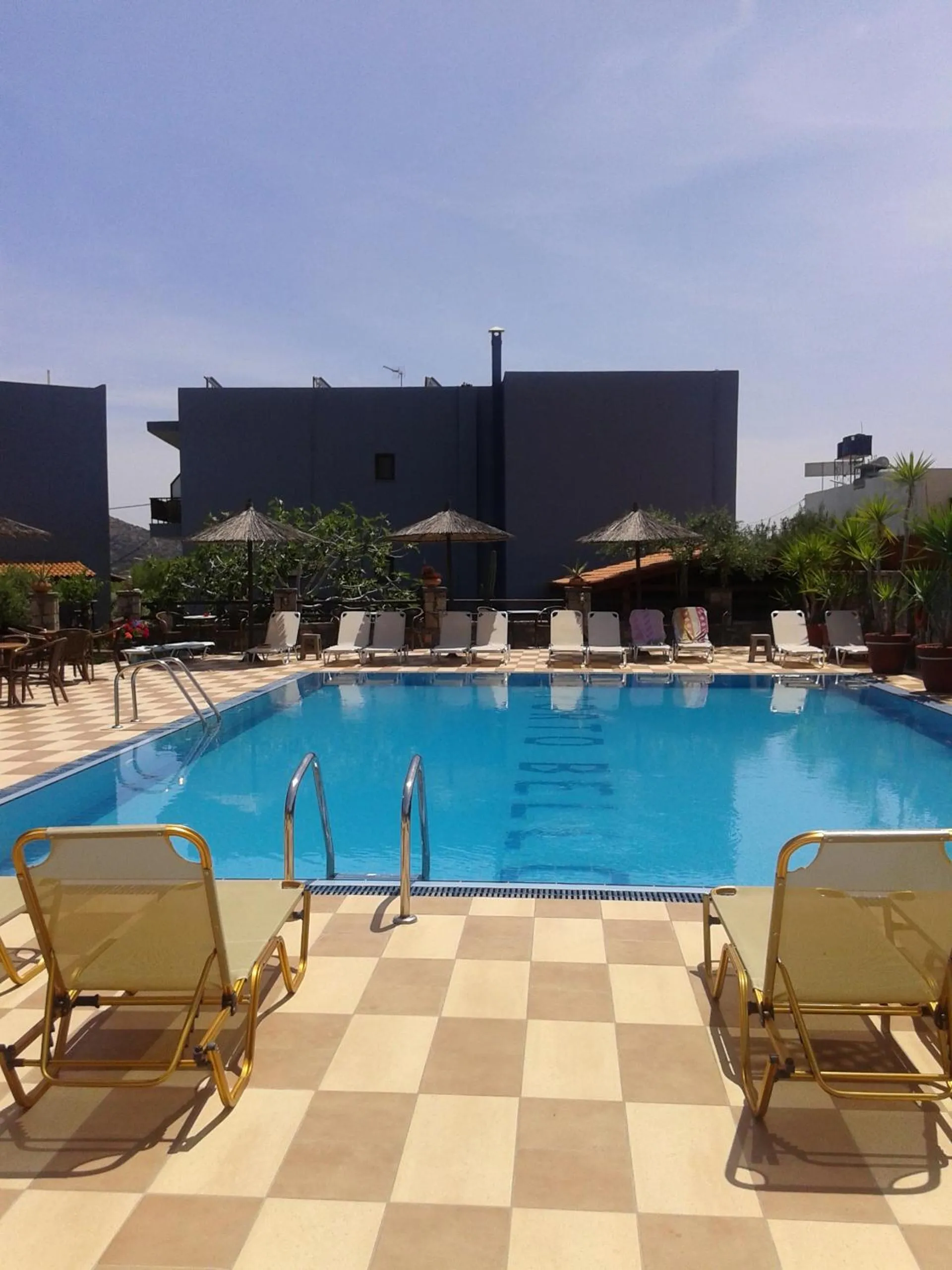 Corali Studios & Portobello Apartments