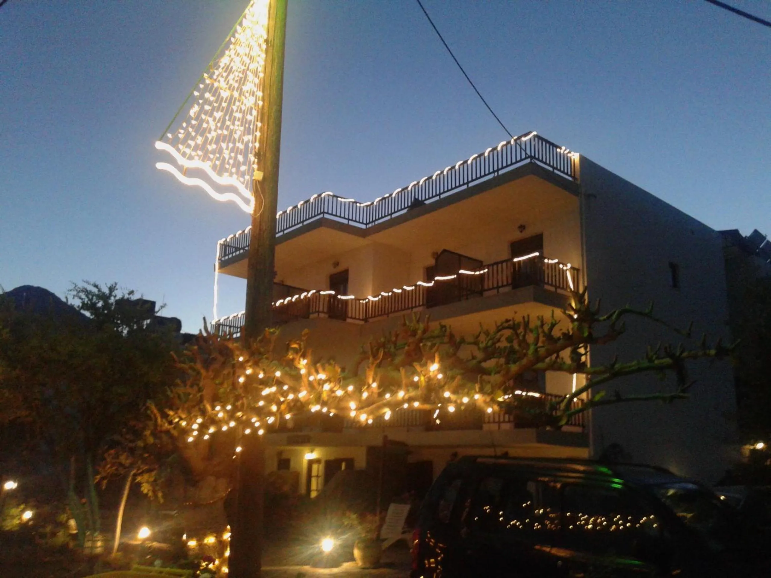 Corali Studios & Portobello Apartments