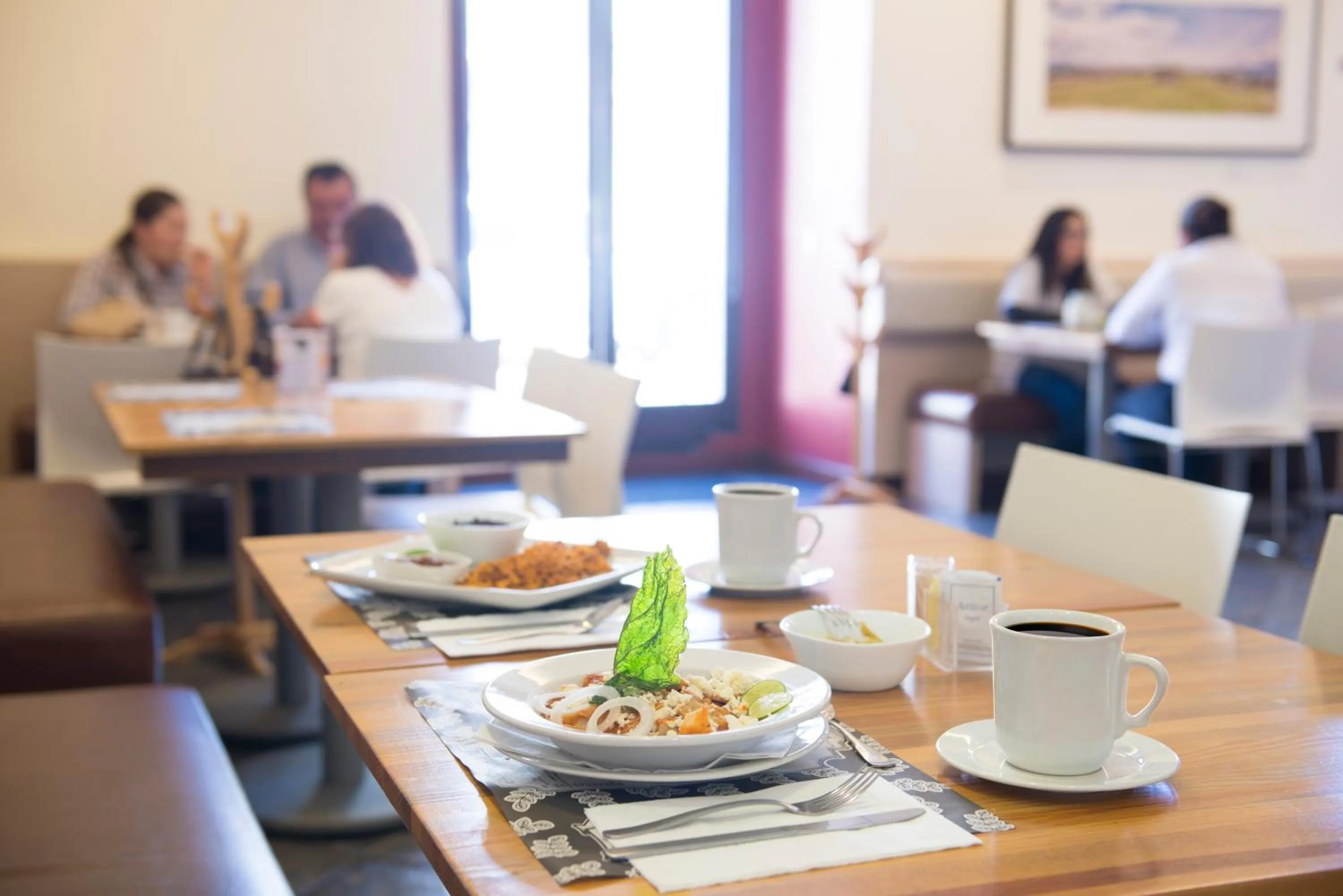 Restaurant/places to eat in Hotel Abu