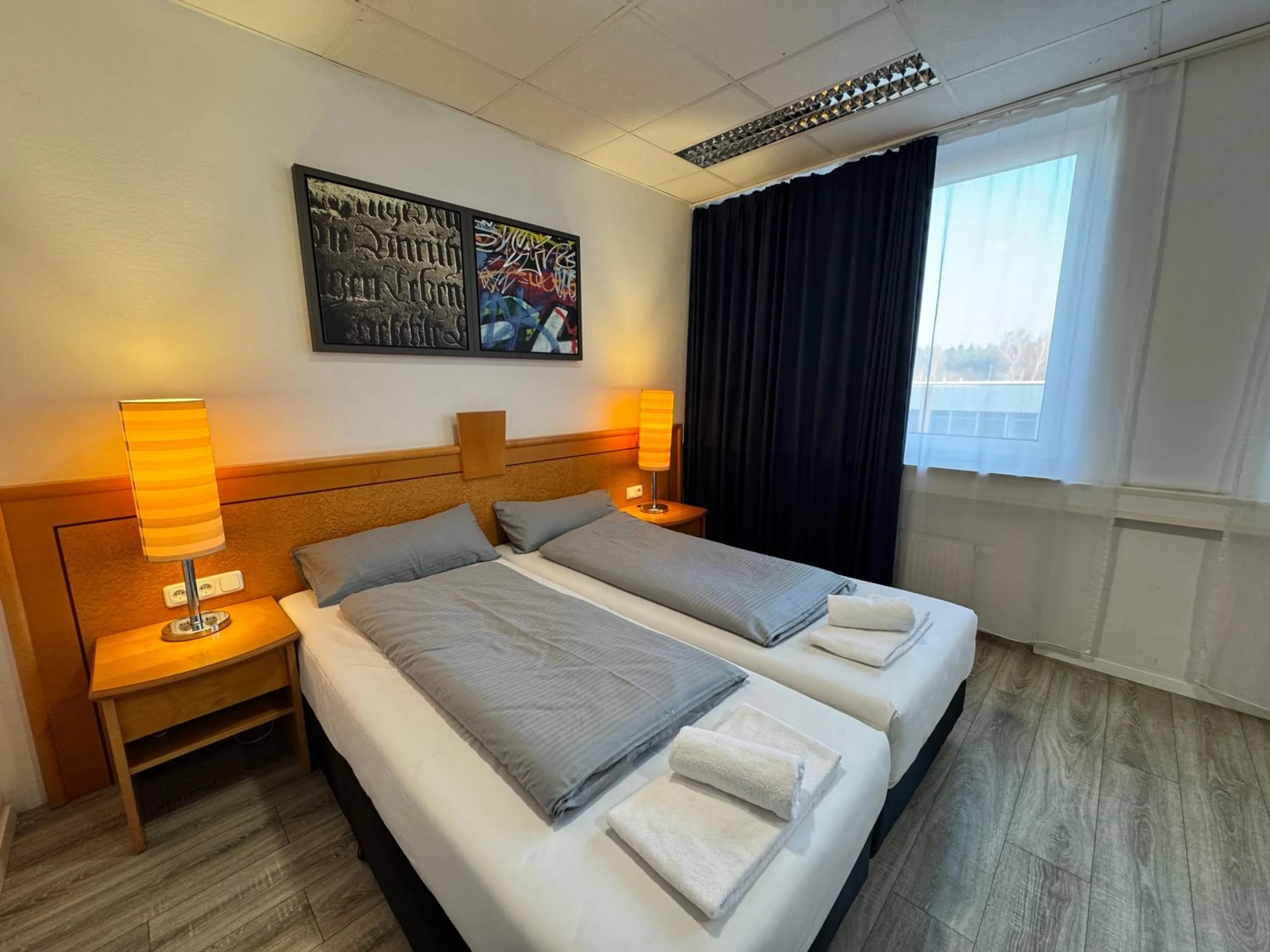 Photo of the whole room, Bed in Parkhotel Viktoria