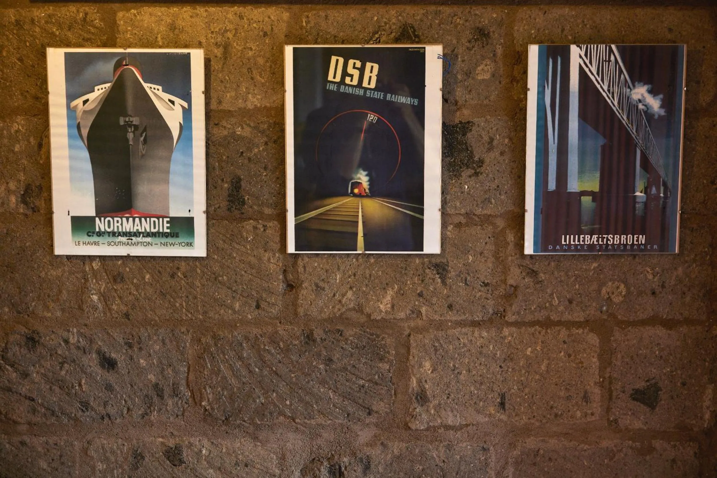 Decorative detail in Villa Rock Stop Falls Gigiri