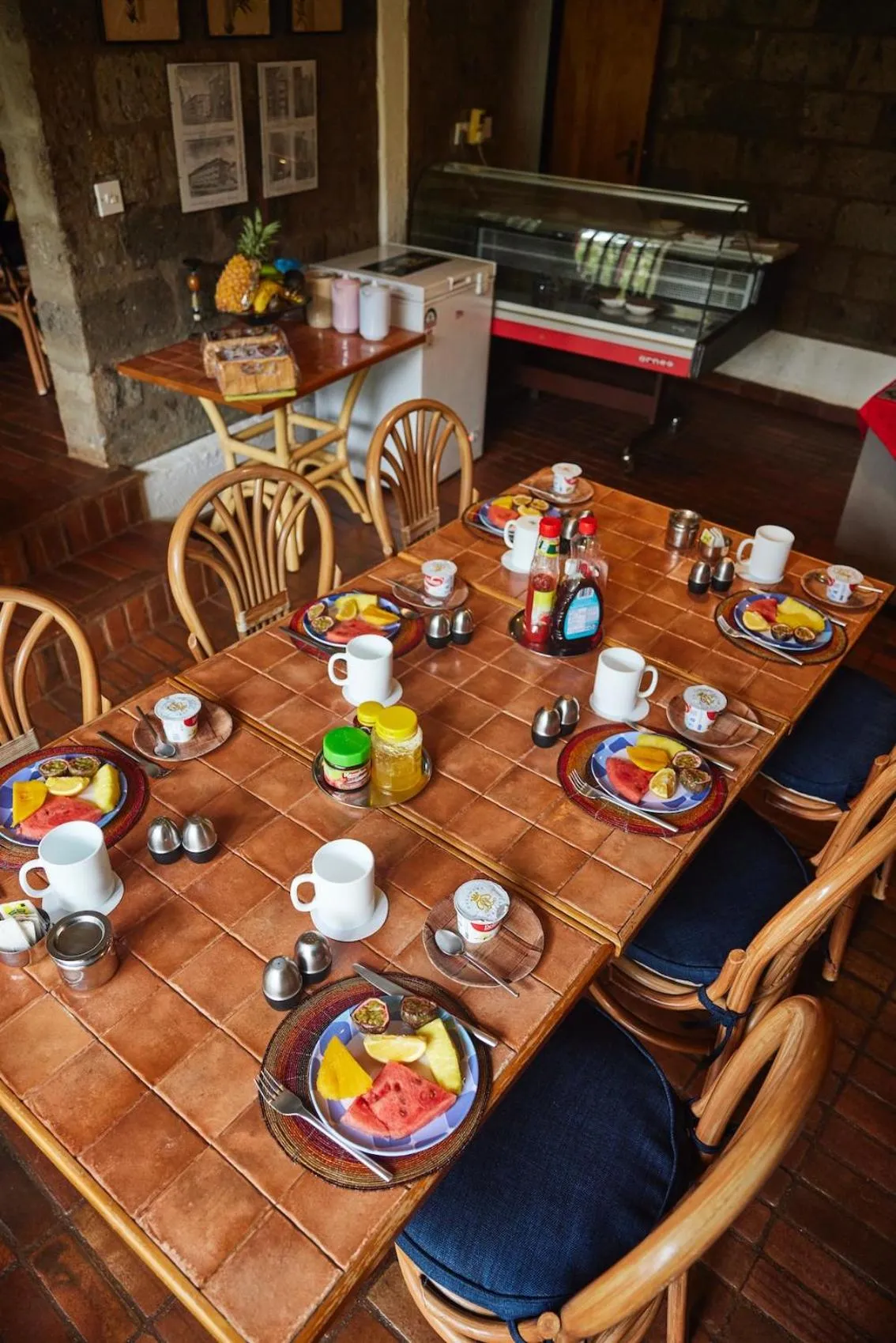 Restaurant/places to eat in Villa Rock Stop Falls Gigiri