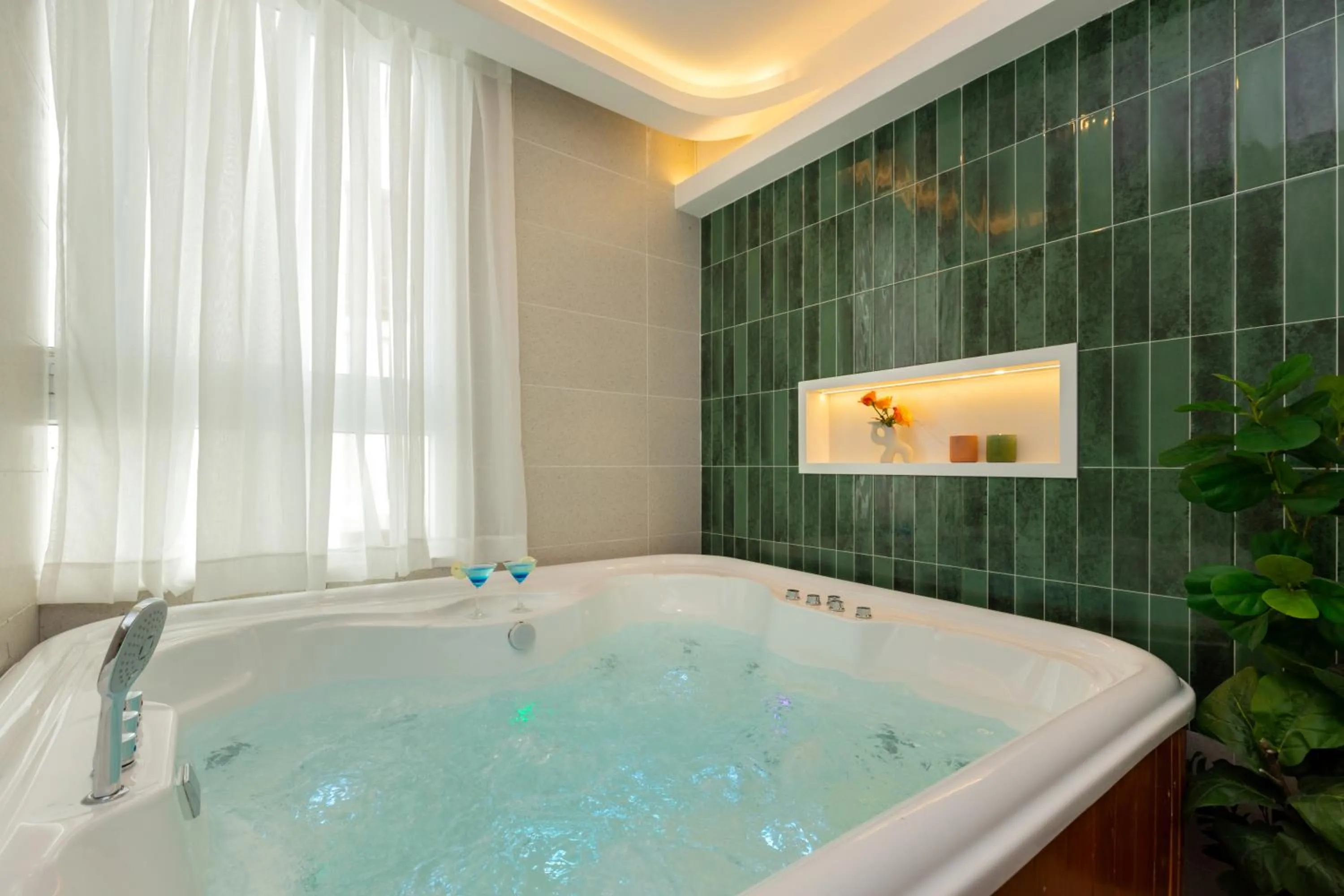 Hot Tub in ONE SEASON BOUTIQUE HOTEL Vung Tau - BEACHFRONT