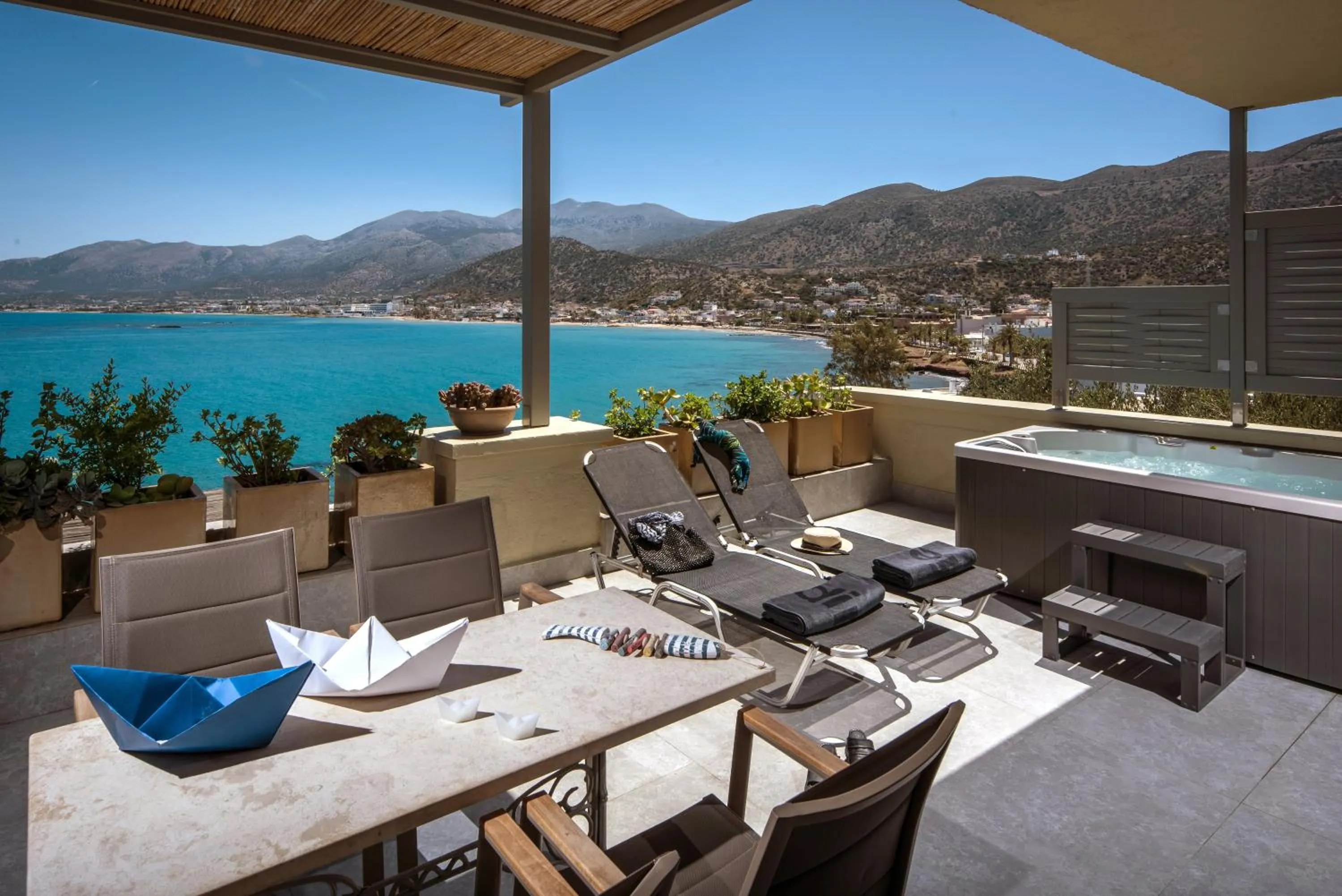 Hot Tub in Skajado Holiday Apartments