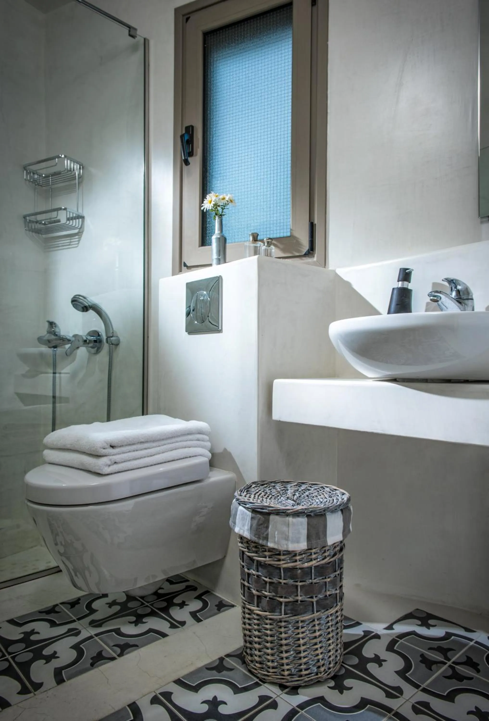 Bathroom in Skajado Holiday Apartments