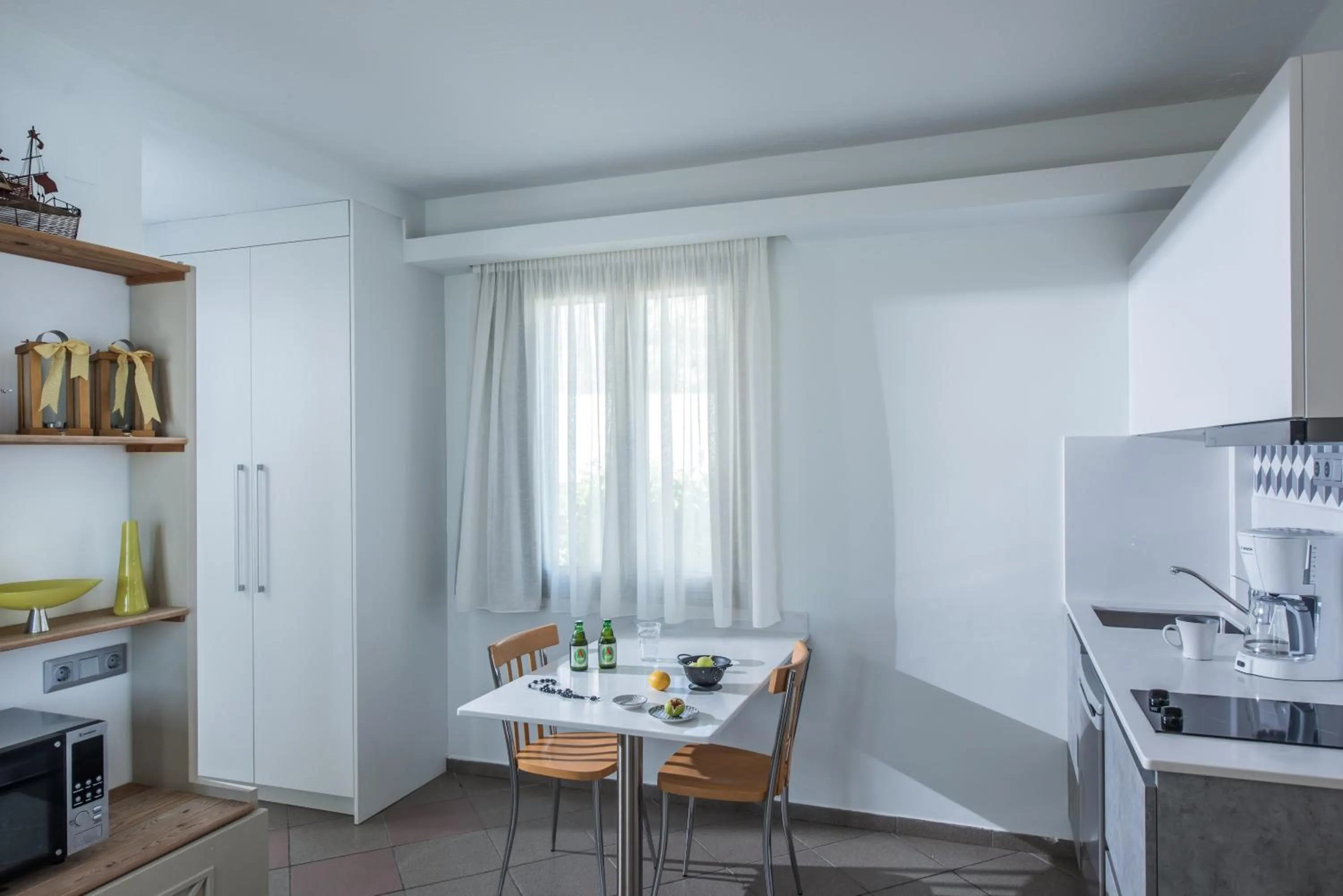 Kitchen or kitchenette in Skajado Holiday Apartments
