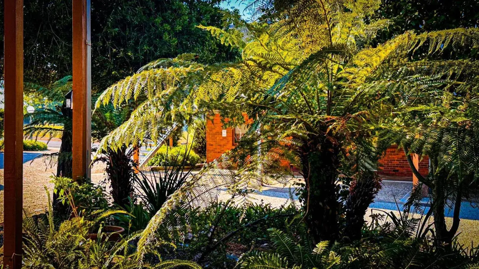 Mountain Creek Motel Bar & Restaurant Mountain Creek Motel Bar & Restaurant