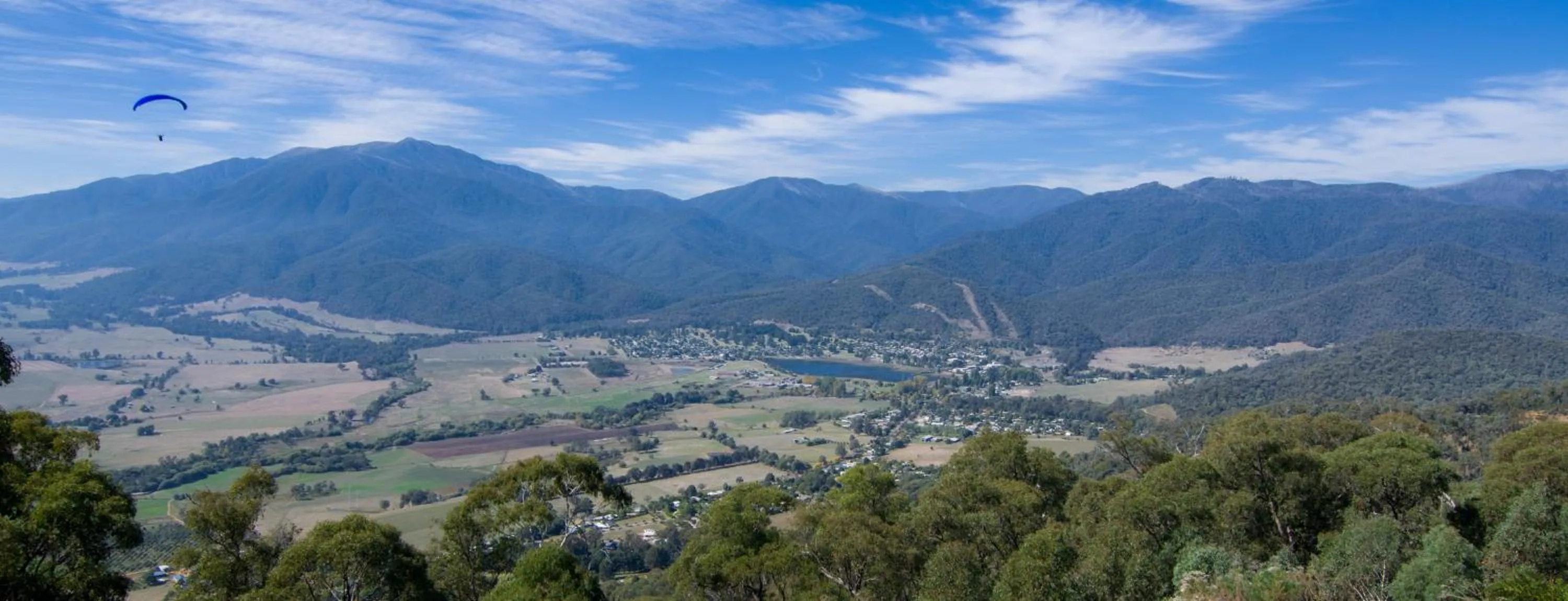 Mountain view in Mountain Creek Motel Bar & Restaurant