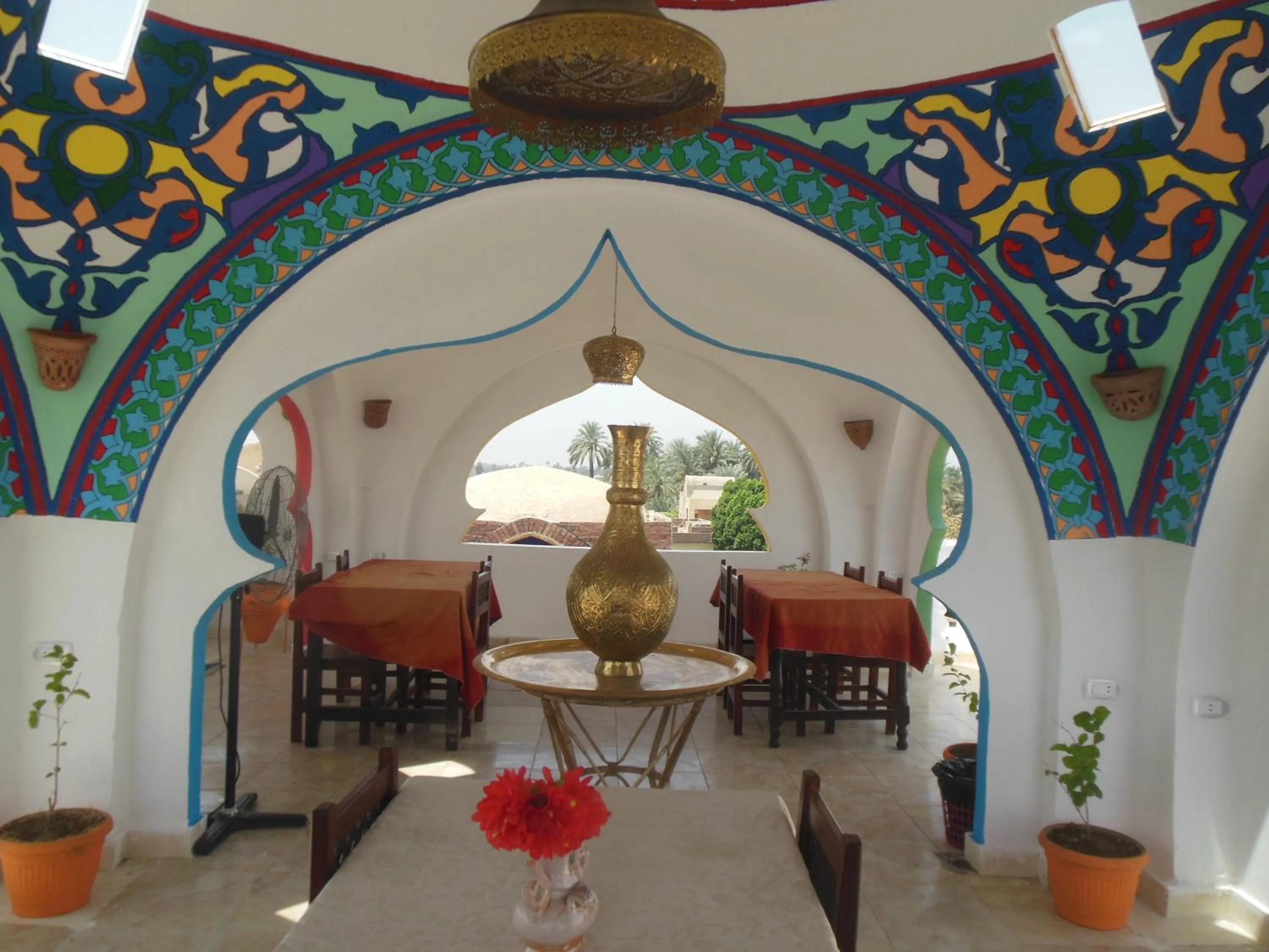 Restaurant/places to eat in Cleopatra Hotel Luxor