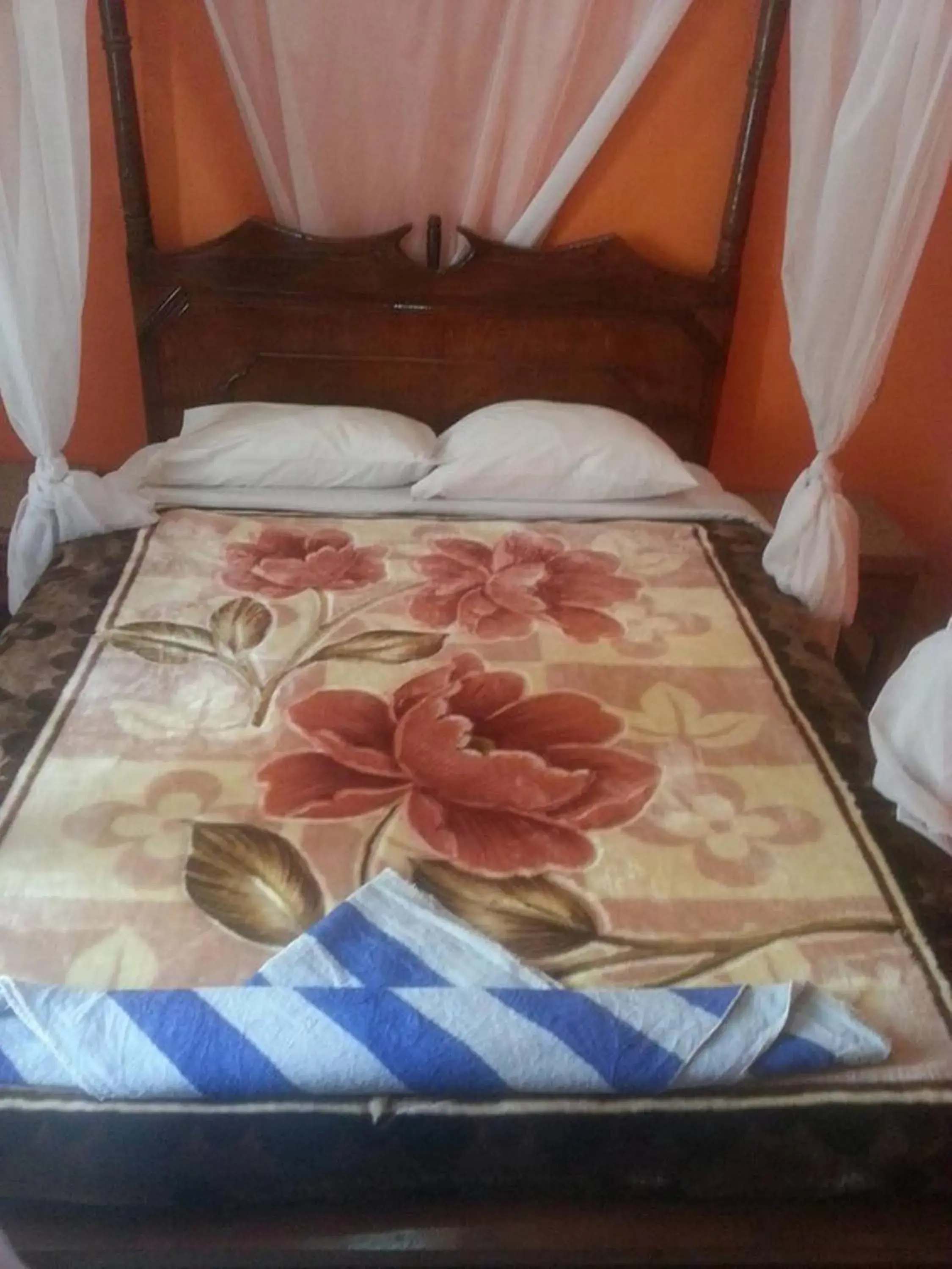 Bedroom, Bed in Cleopatra Hotel Luxor Bedroom, Bed in Cleopatra Hotel Luxor