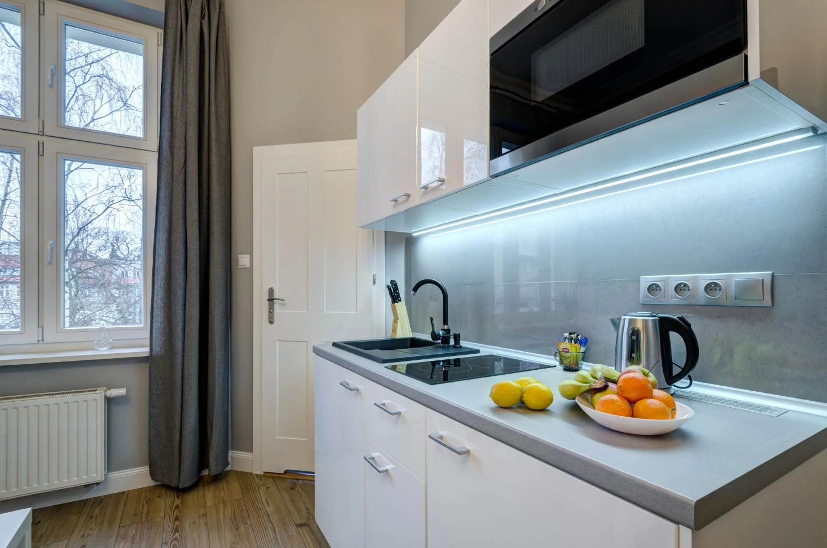 Coffee/tea facilities in Dom & House - Apartments Podjazd Central Sopot