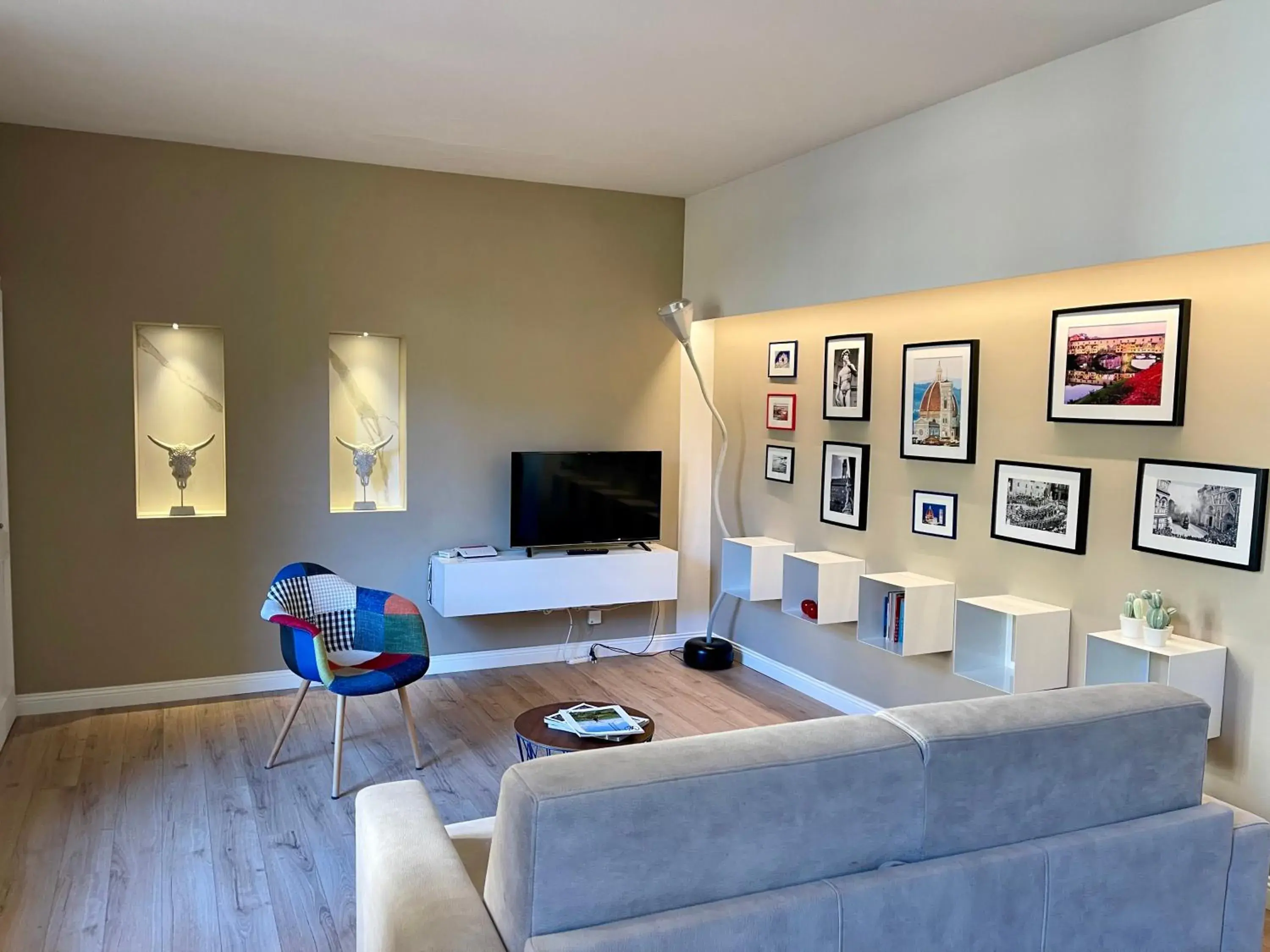 Luxury apartment in city center Luxury apartment in city center