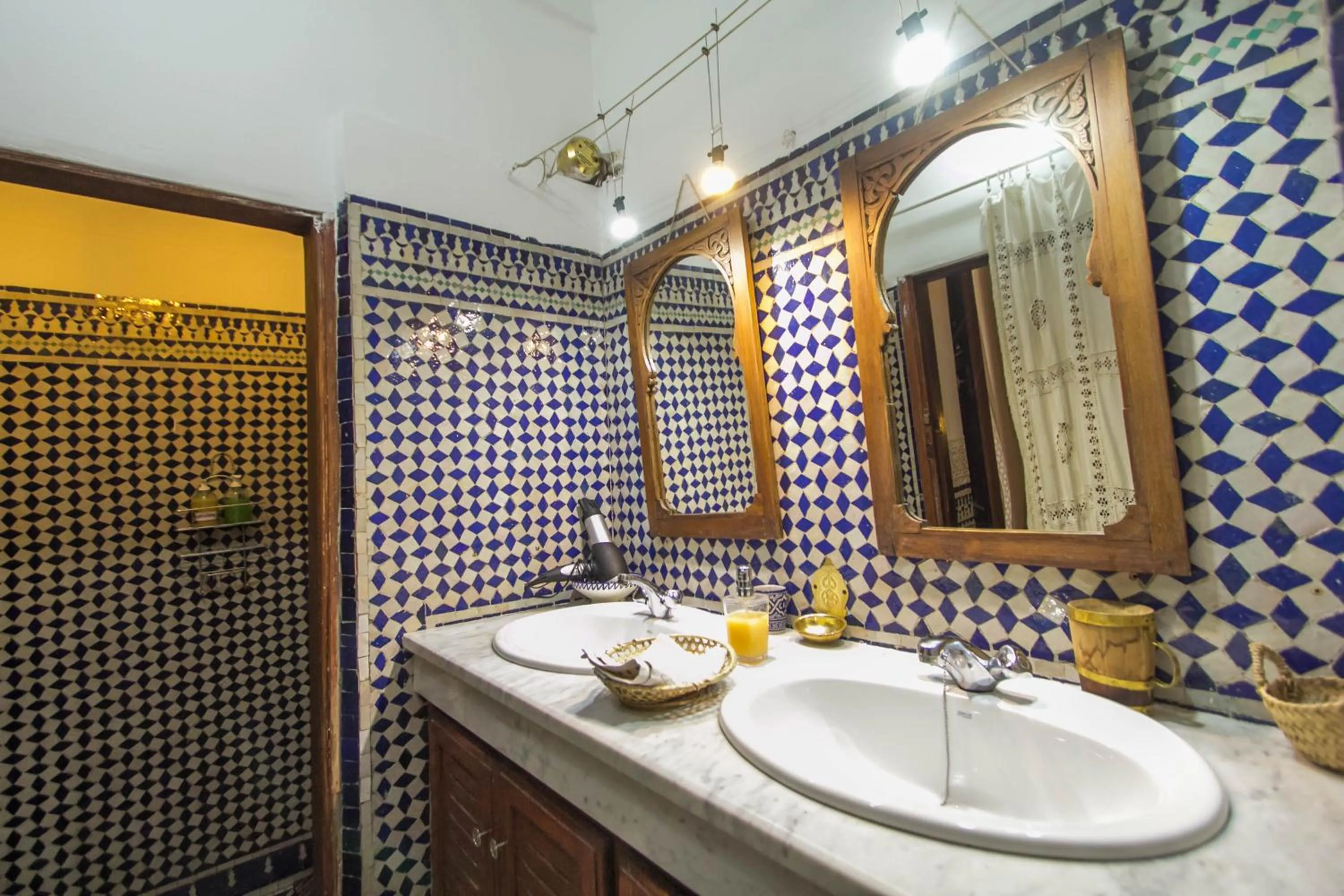 Bathroom in Riad Dar Cordoba