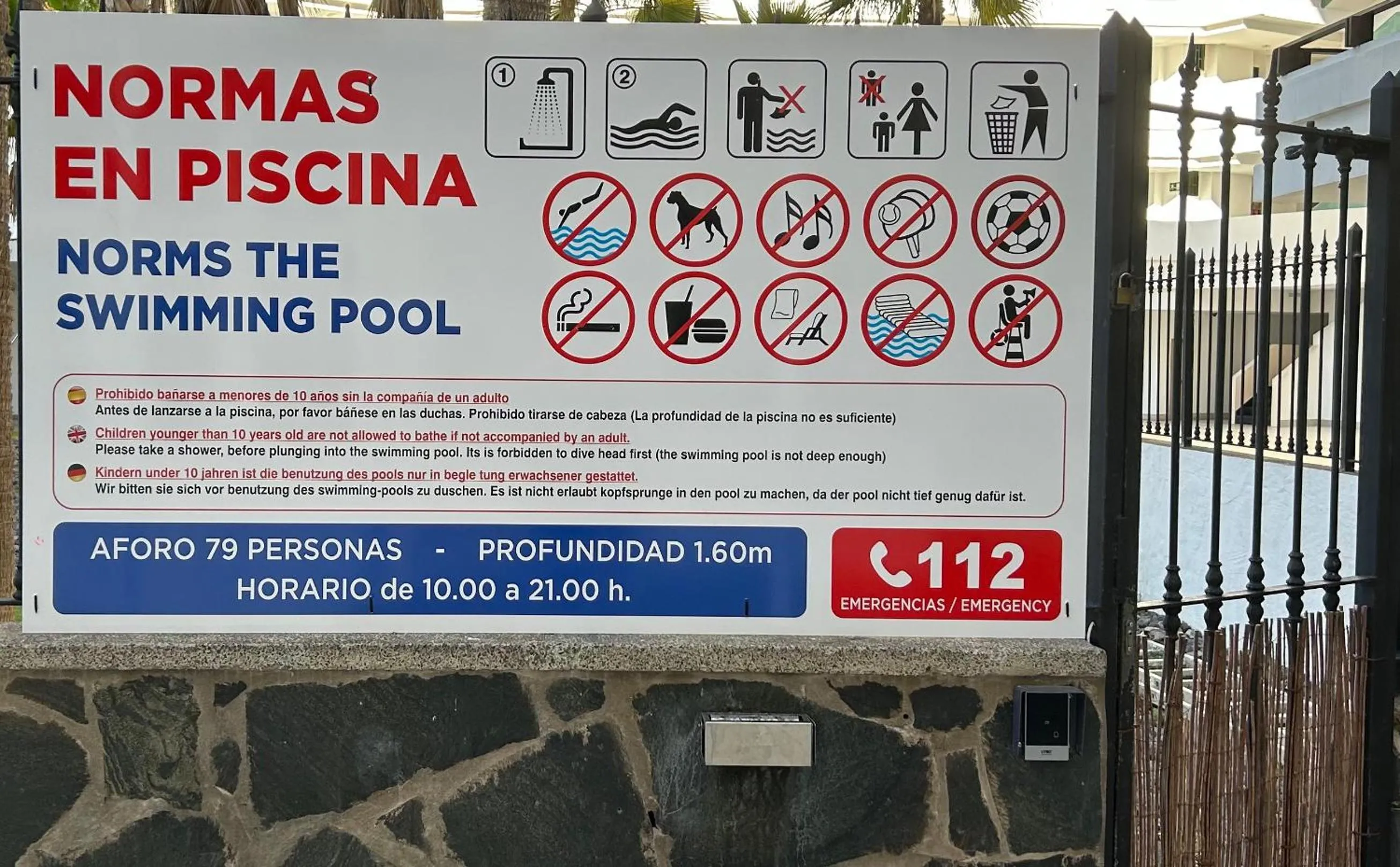 Logo/Certificate/Sign in Central and functional