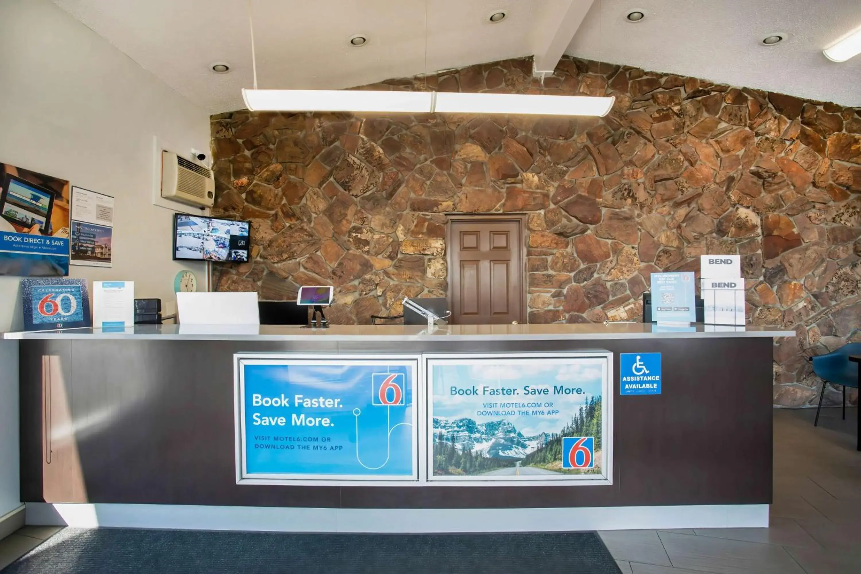 Lobby or reception in Motel 6-Bend, OR Lobby or reception in Motel 6-Bend, OR