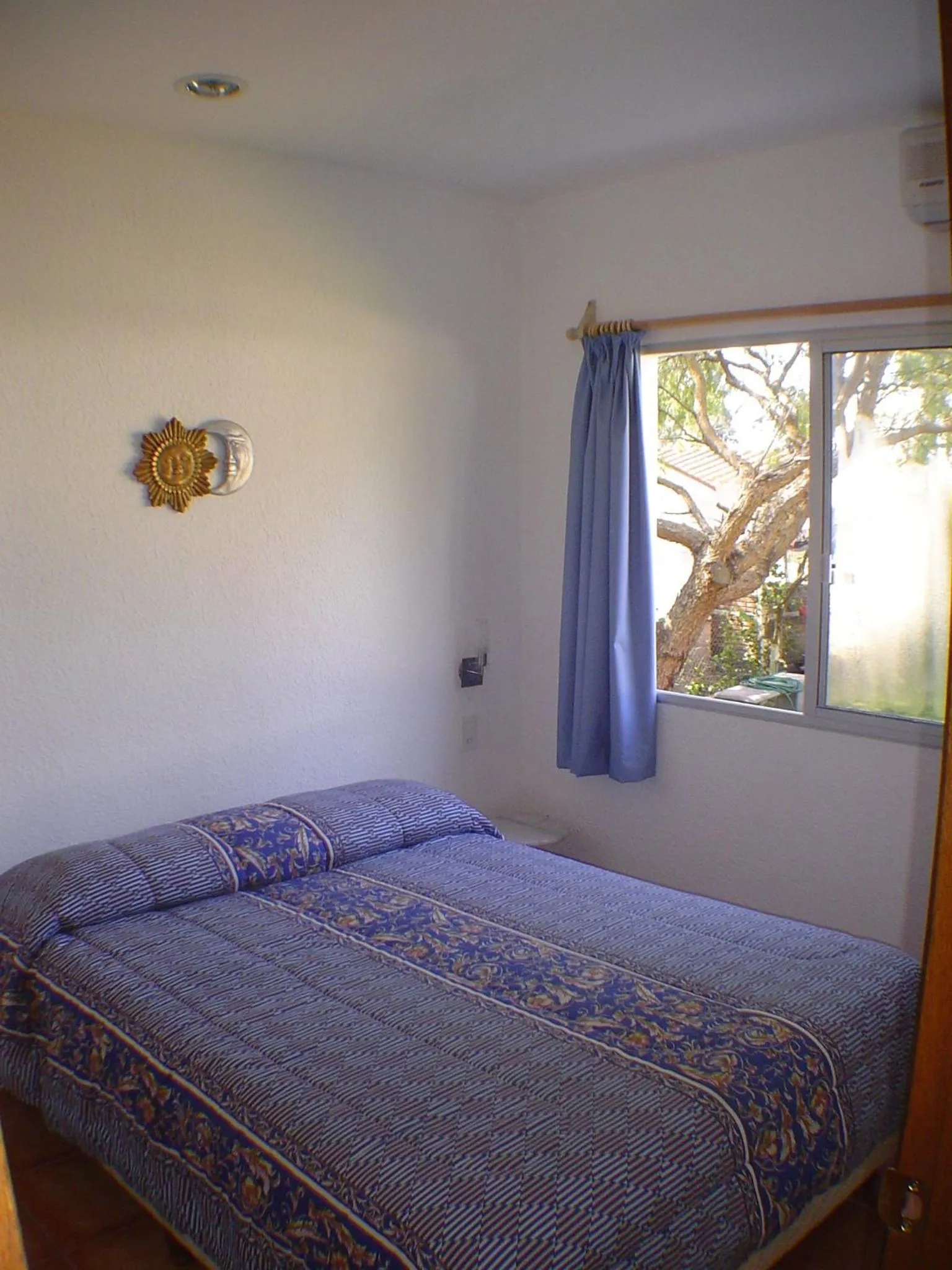 Photo of the whole room, Bed in Paradise Complejo Turístico