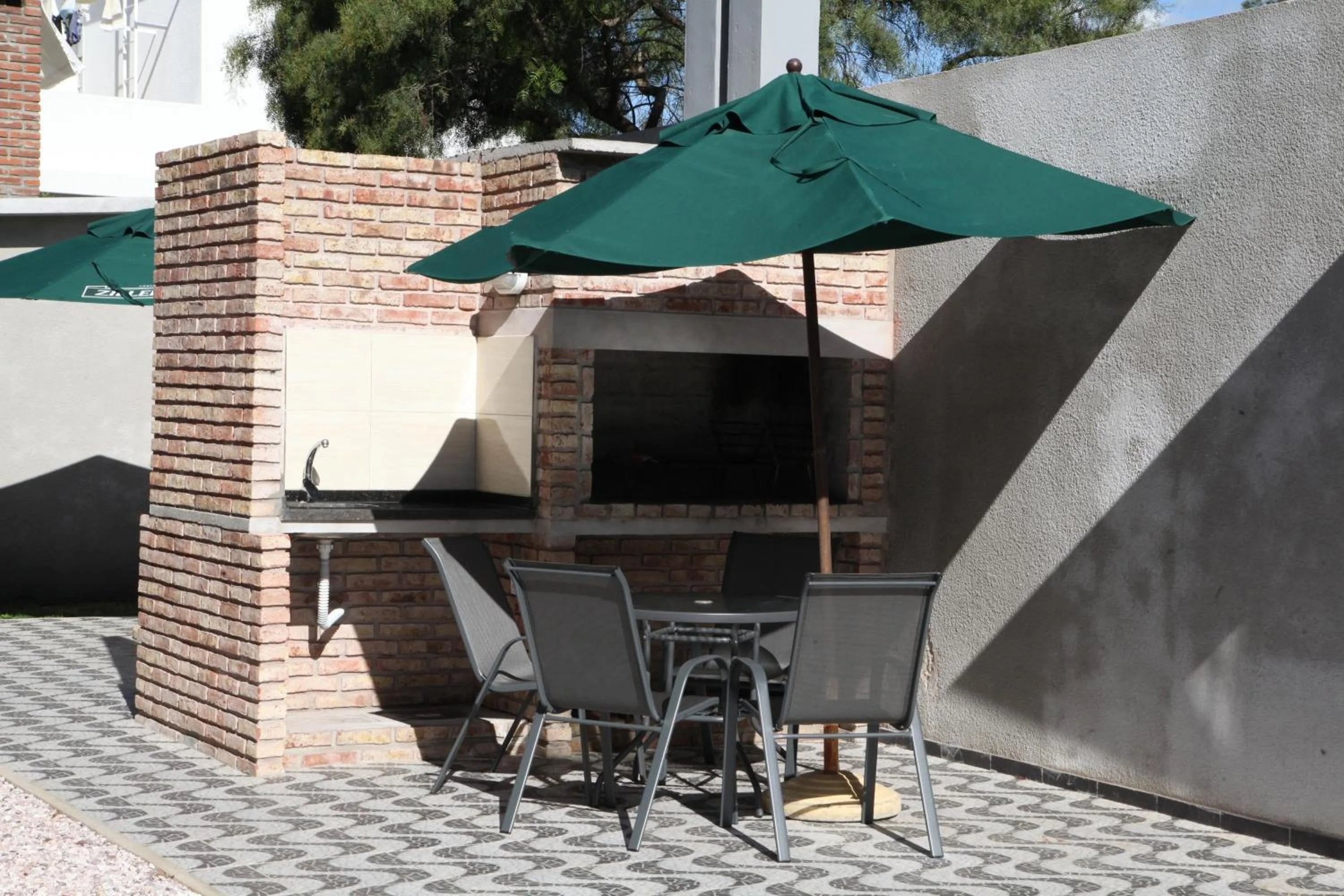 BBQ facilities in Paradise Complejo Turístico