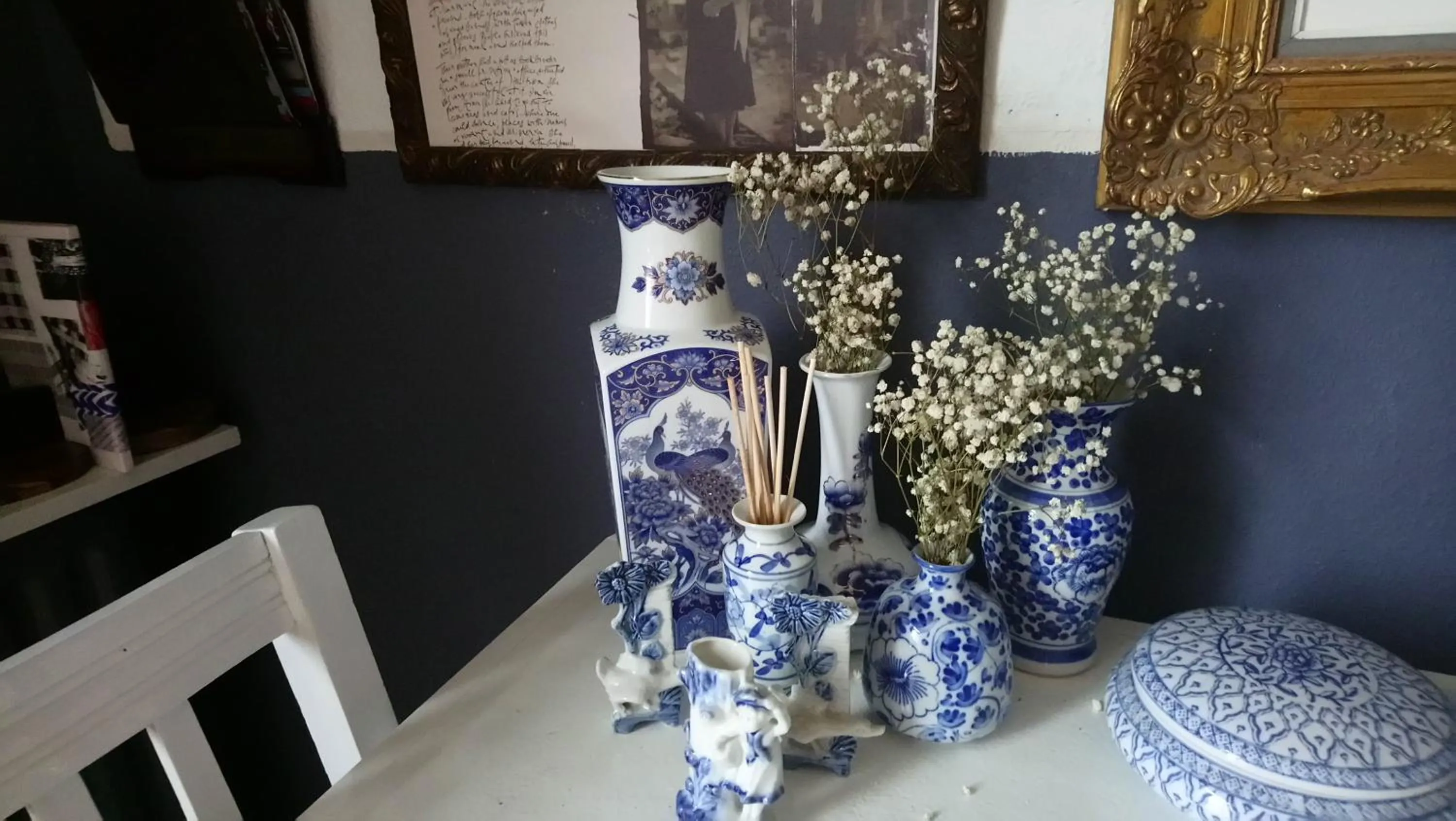 Decorative detail in Rachel
