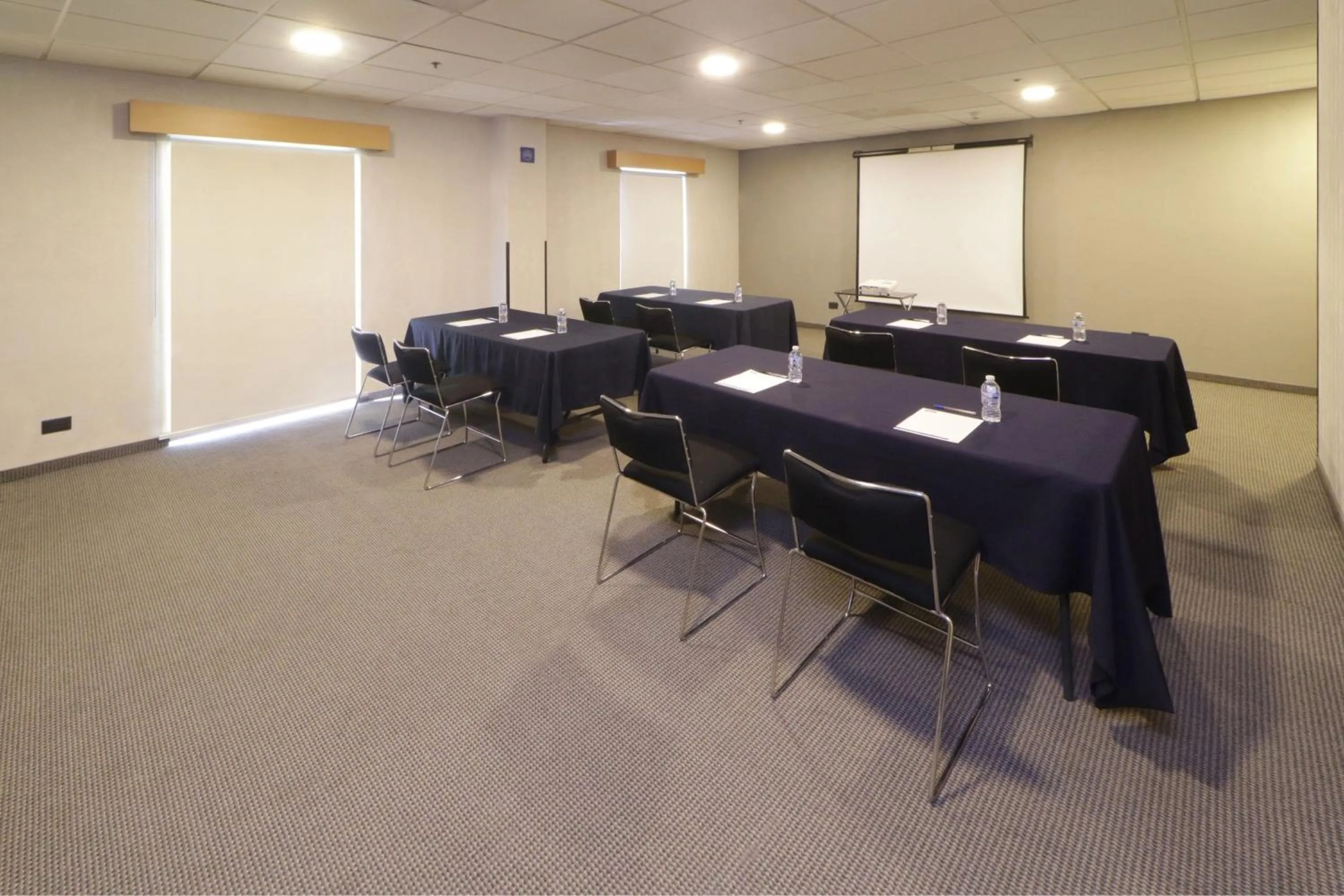 Meeting/conference room in City Express by Marriott Nuevo Laredo