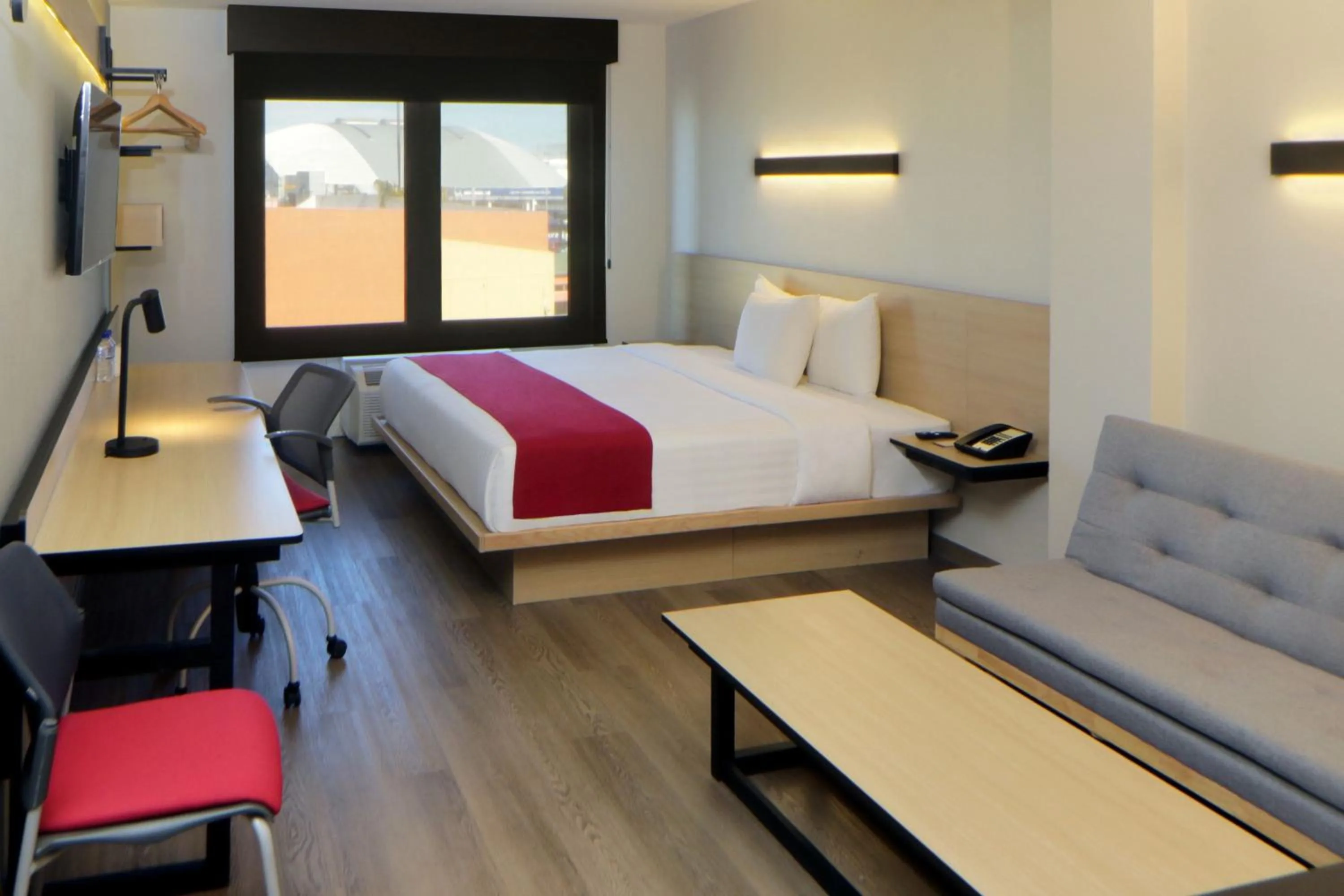 Bedroom, Bed in City Express by Marriott Nuevo Laredo