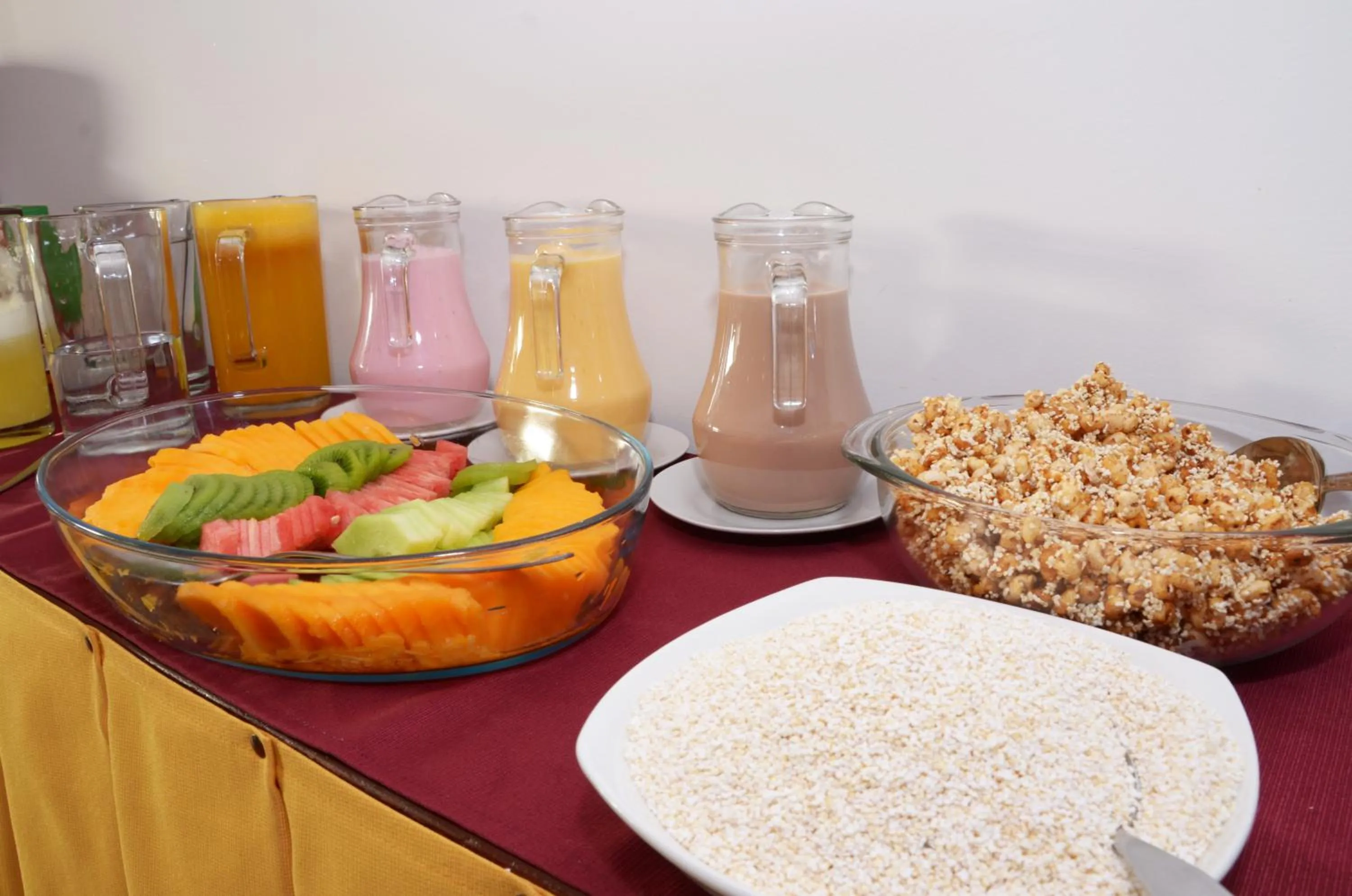 Food in Golden Inca Hotel