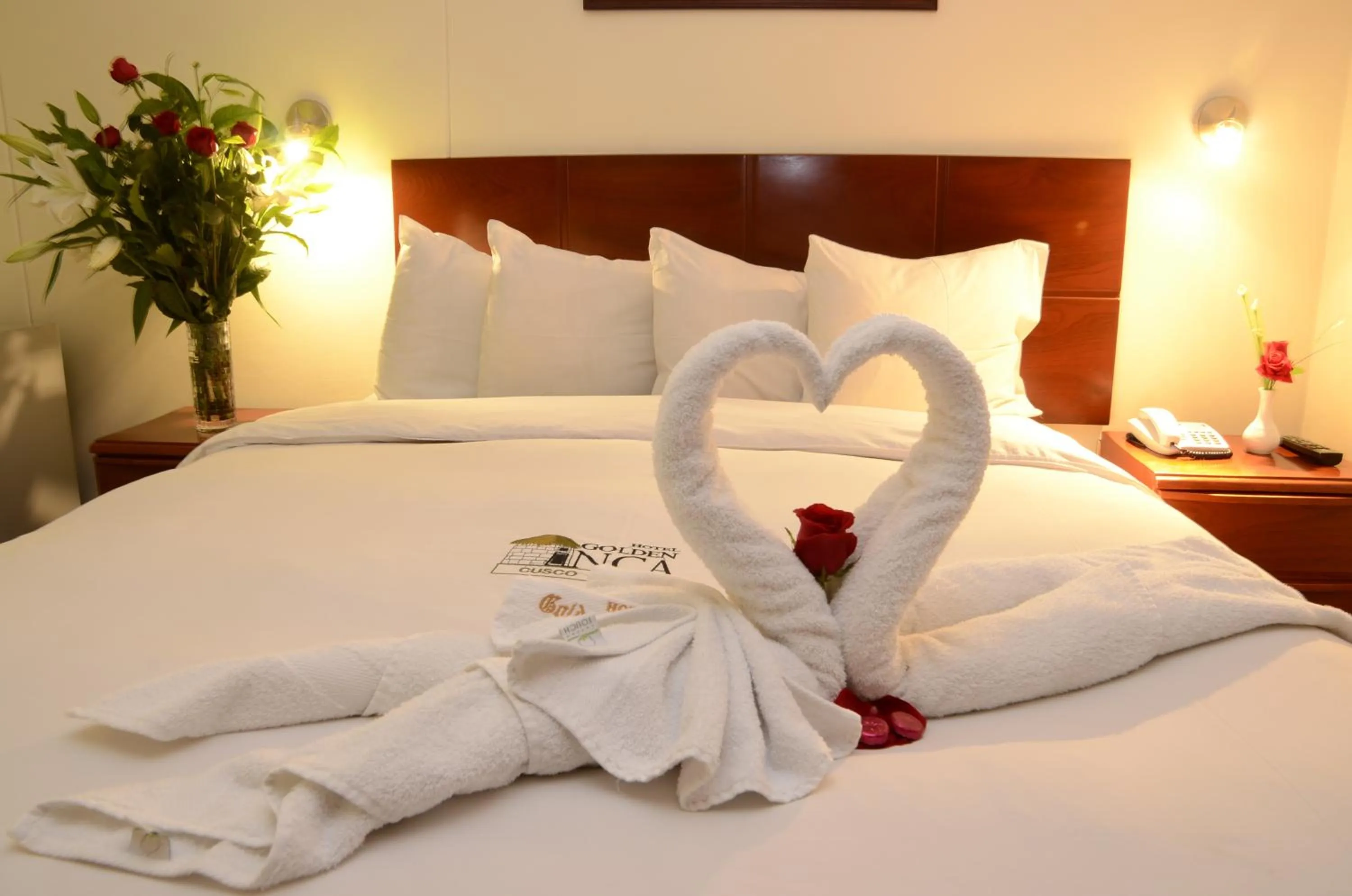 Photo of the whole room, Bed in Golden Inca Hotel