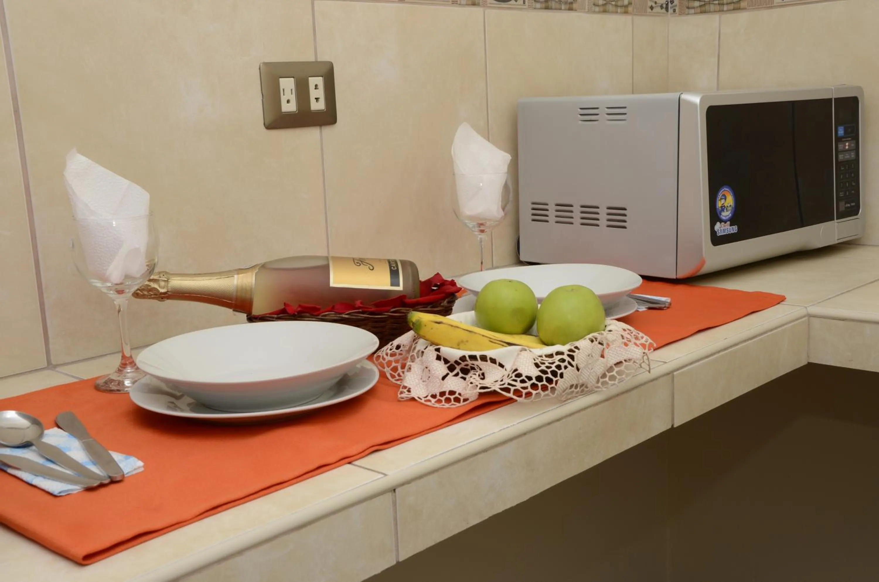 Kitchen or kitchenette in Golden Inca Hotel