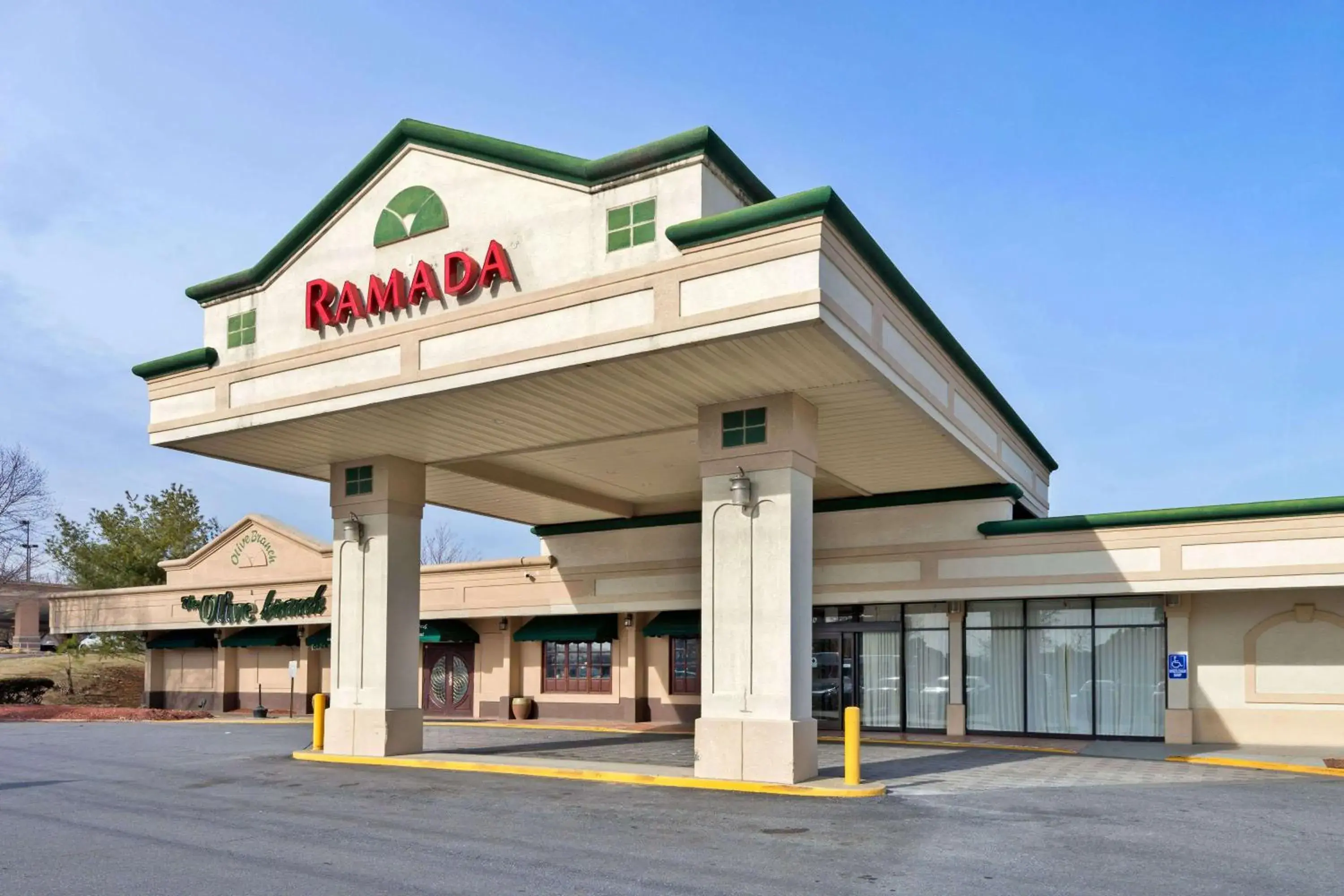 Property building in Ramada by Wyndham Pikesville/Baltimore North Property building in Ramada by Wyndham Pikesville/Baltimore North