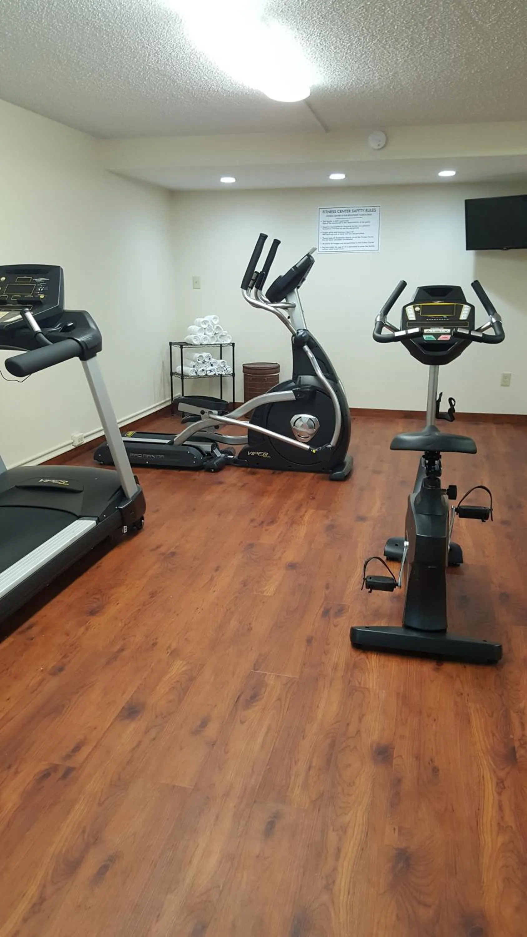 Fitness centre/facilities in Ramada by Wyndham Pikesville/Baltimore North