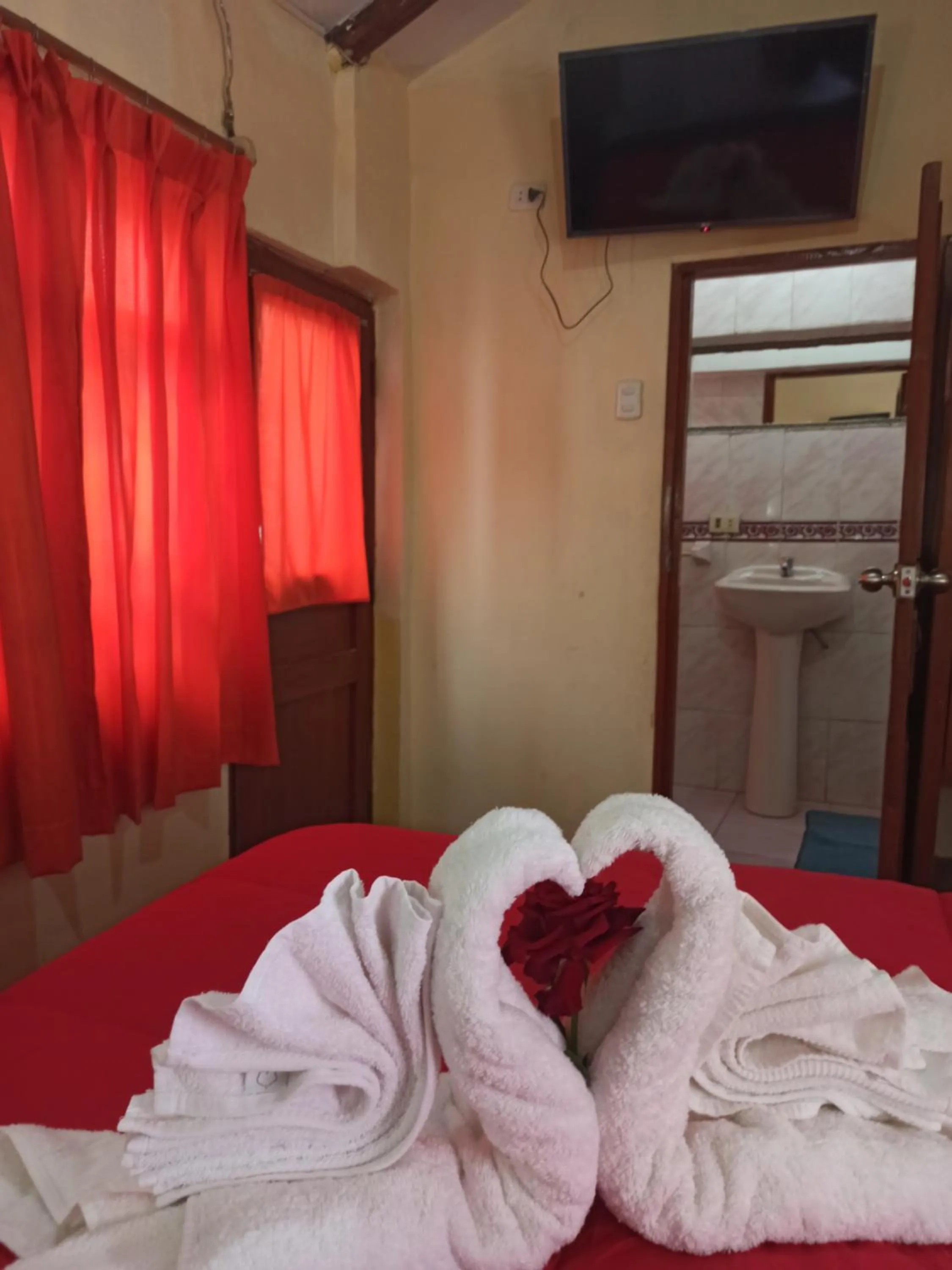 Bathroom, Bed in Hostal Tu Hogar