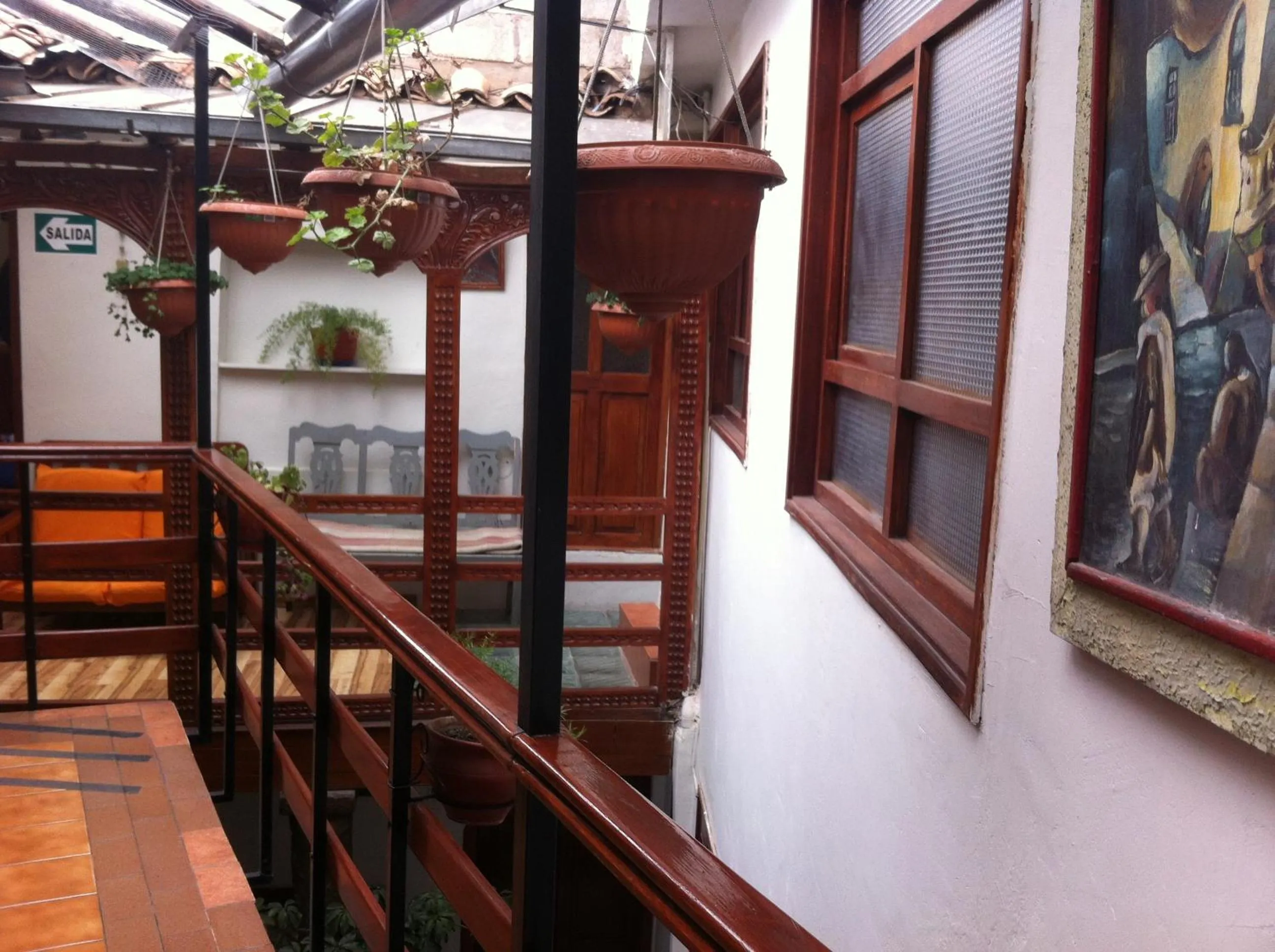 Property building in Hostal Tu Hogar