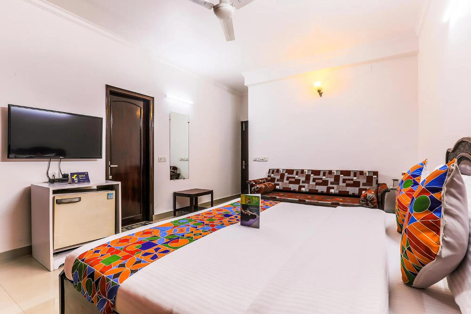 TV and multimedia, Bed in Via Hemkunt Mansion