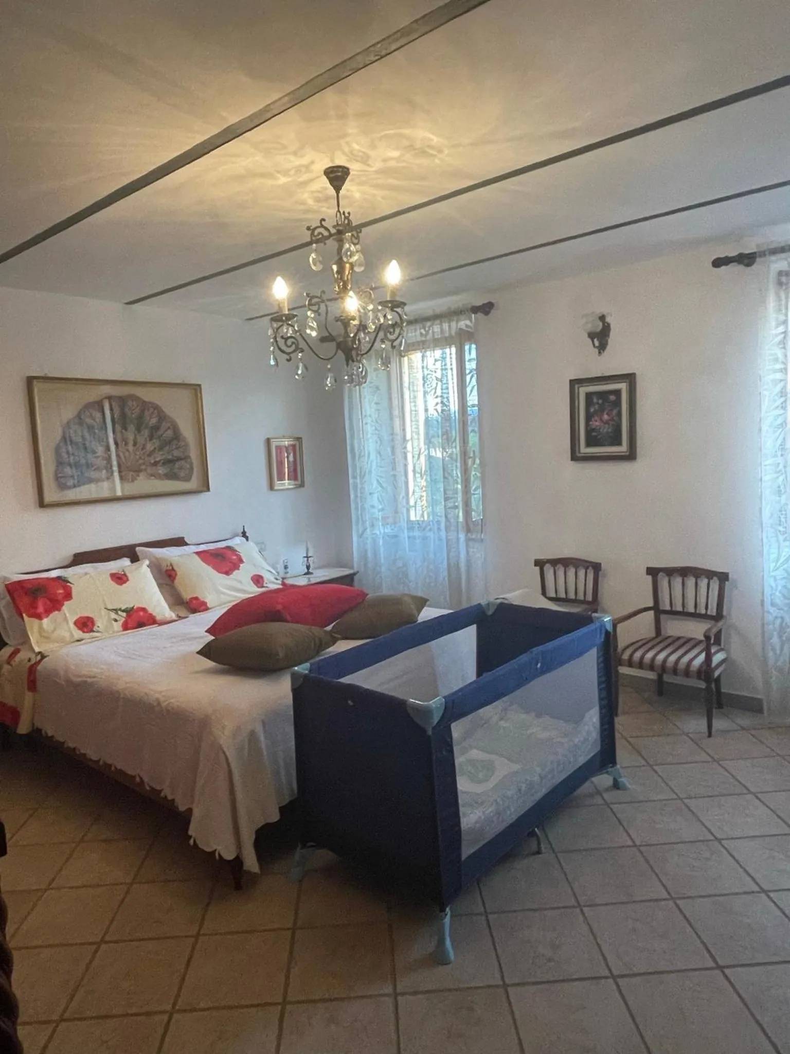Photo of the whole room, Bed in La casa tra i vigneti