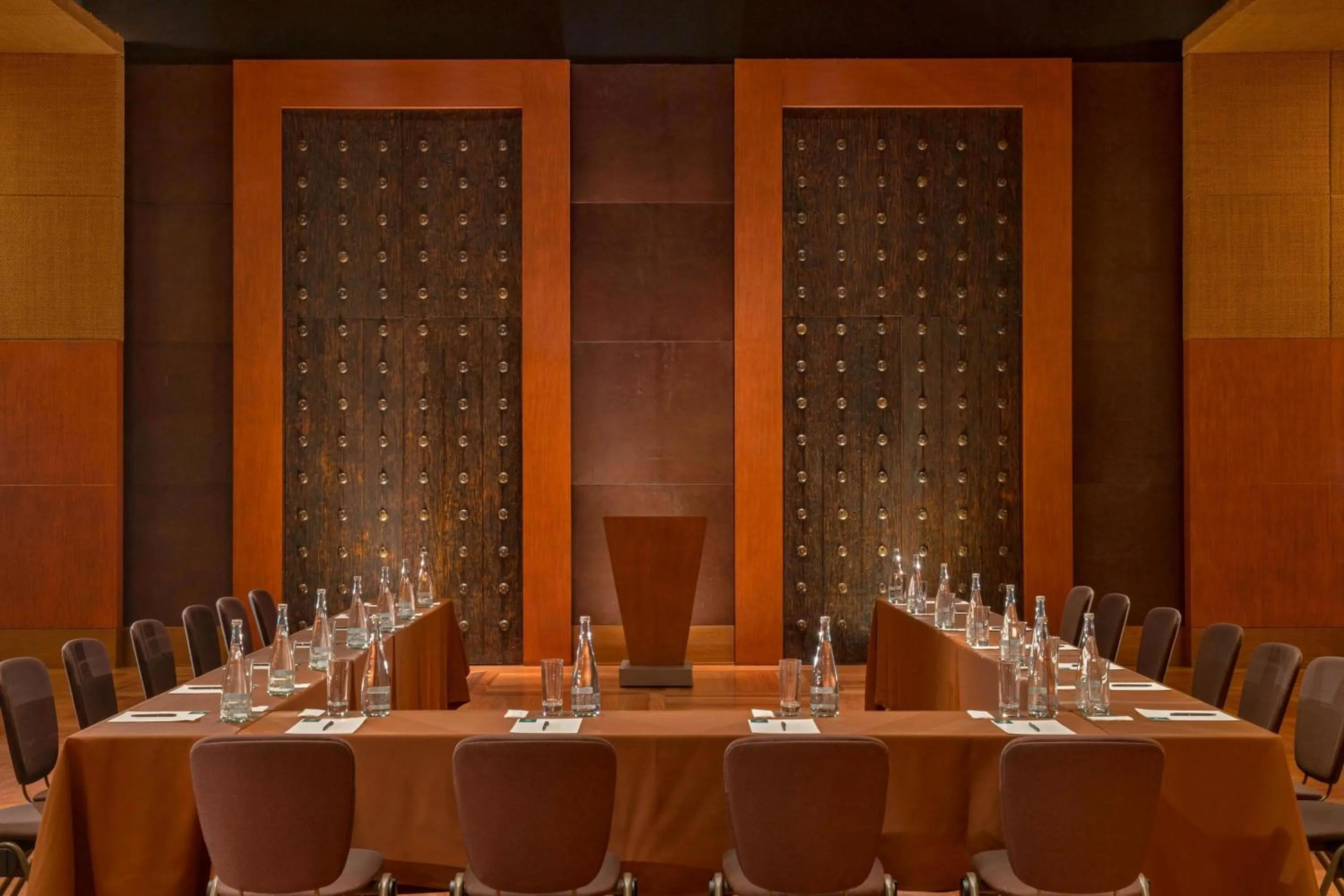 Meeting/conference room in Tambo del Inka, a Luxury Collection Resort & Spa, Valle Sagrado