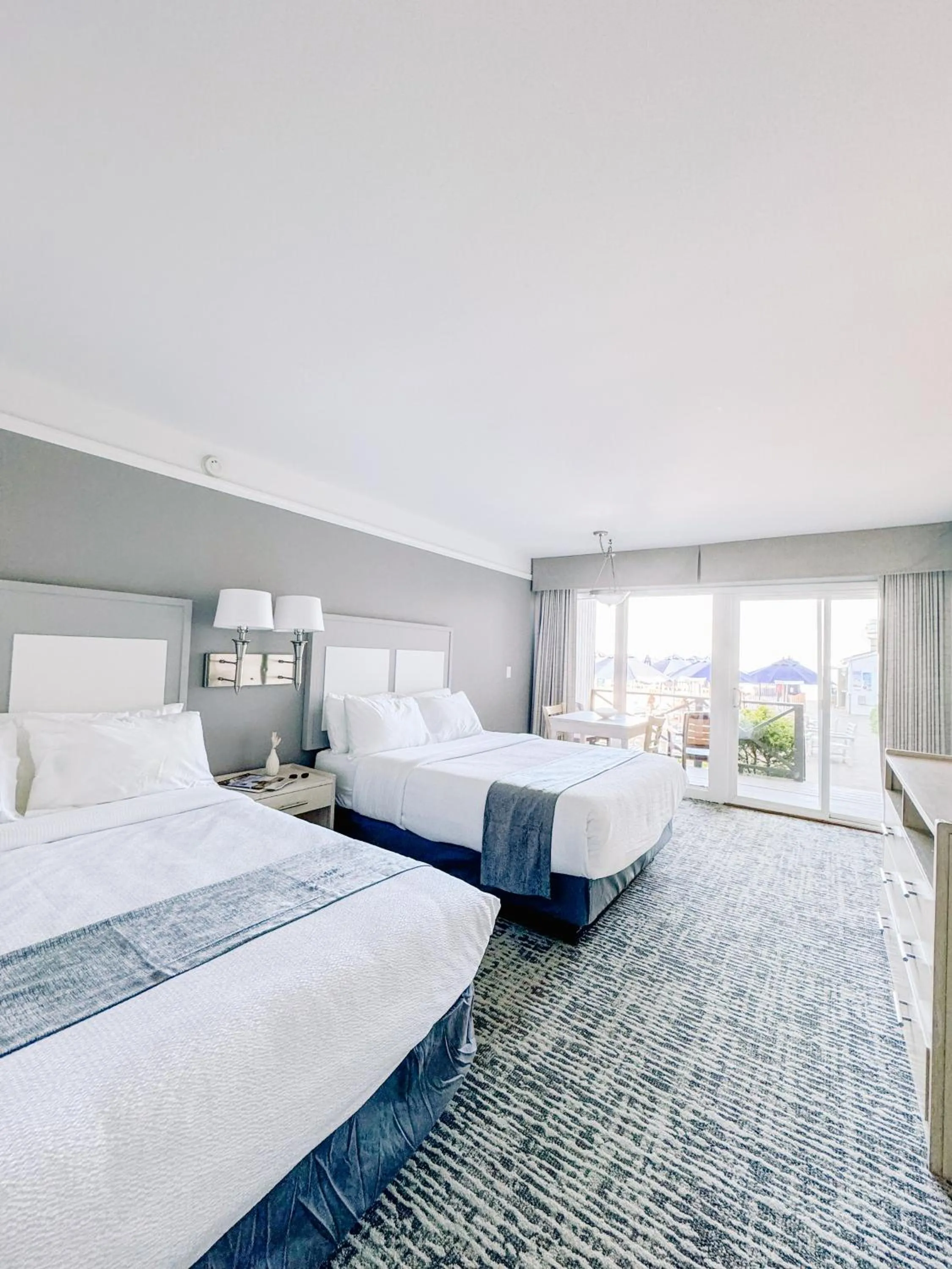 Bed in Royal Atlantic Beach Resort