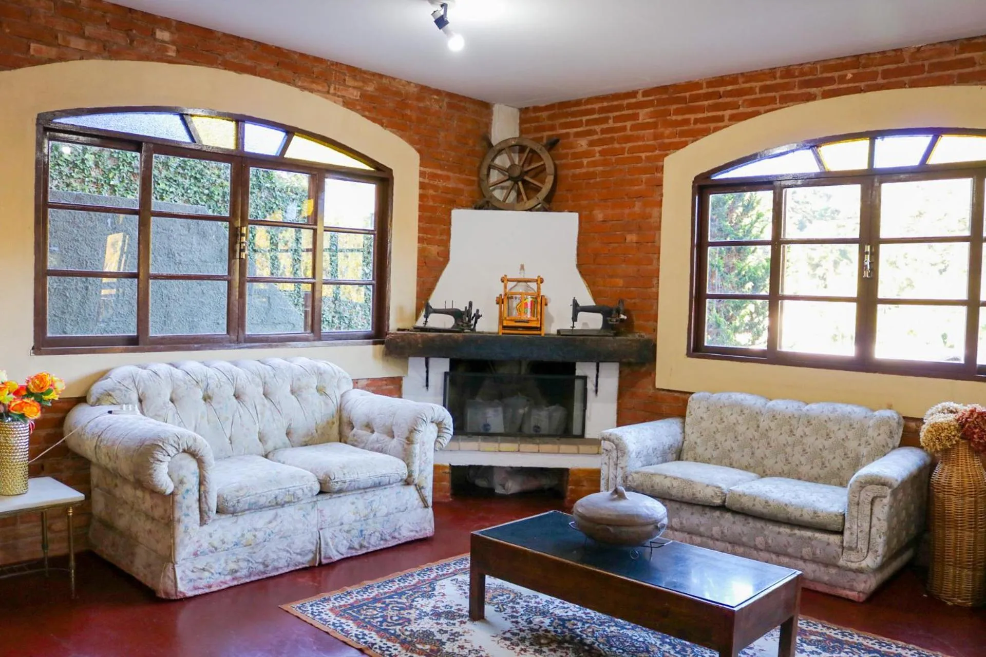 Seating area in Pousada da Brigida