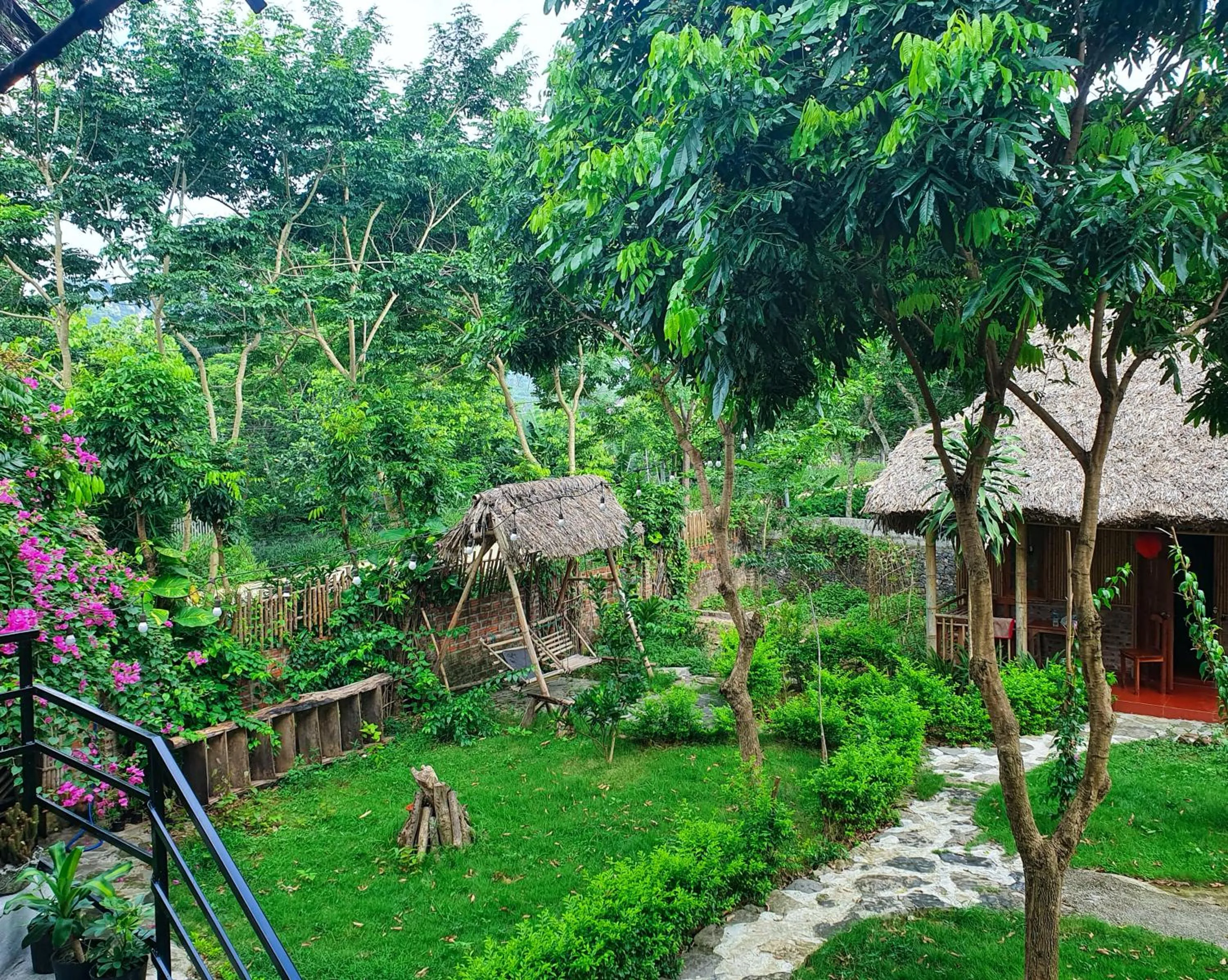 Garden in Ninh Binh Bamboo Farmstay
