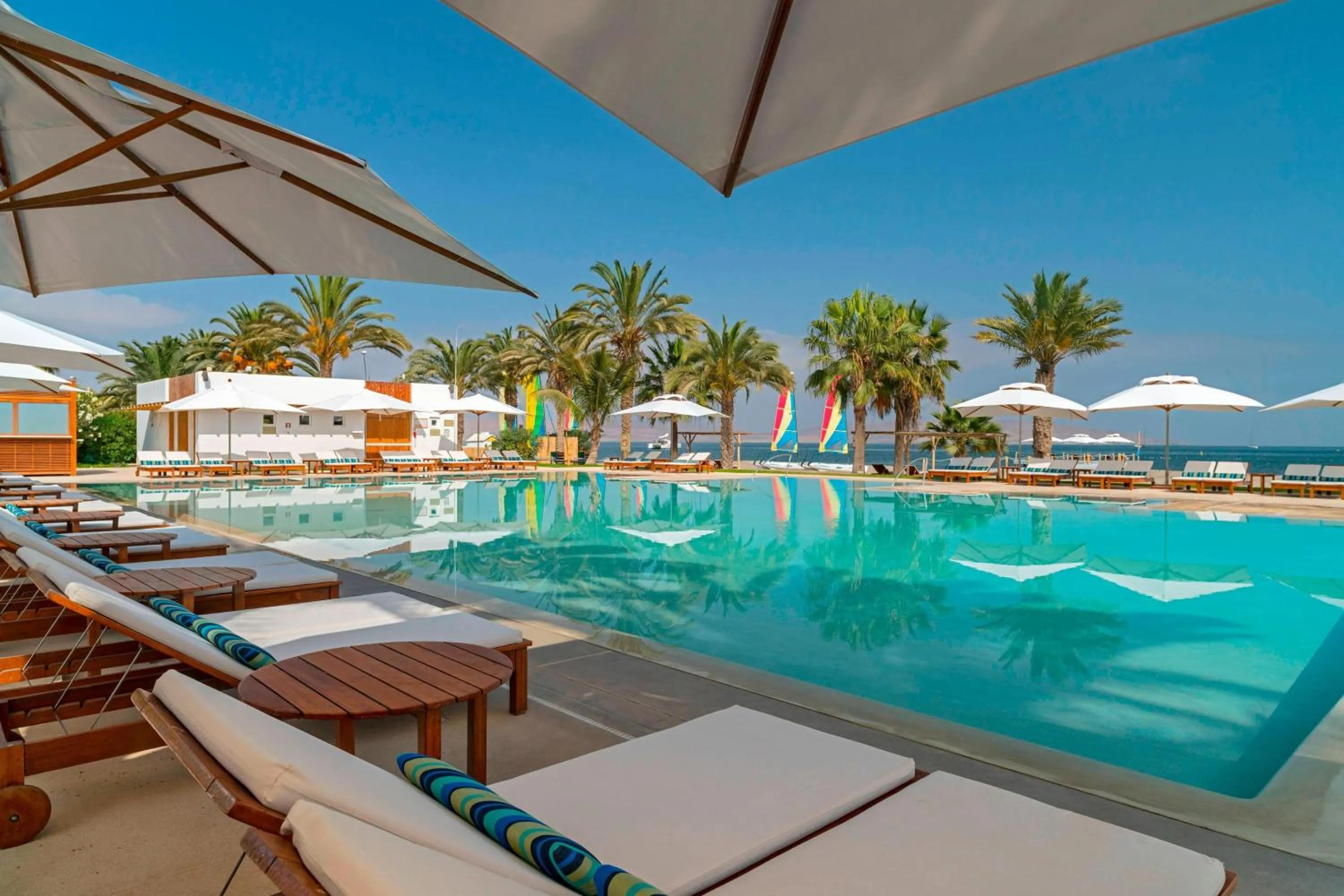 Swimming pool in Hotel Paracas, a Luxury Collection Resort, Paracas