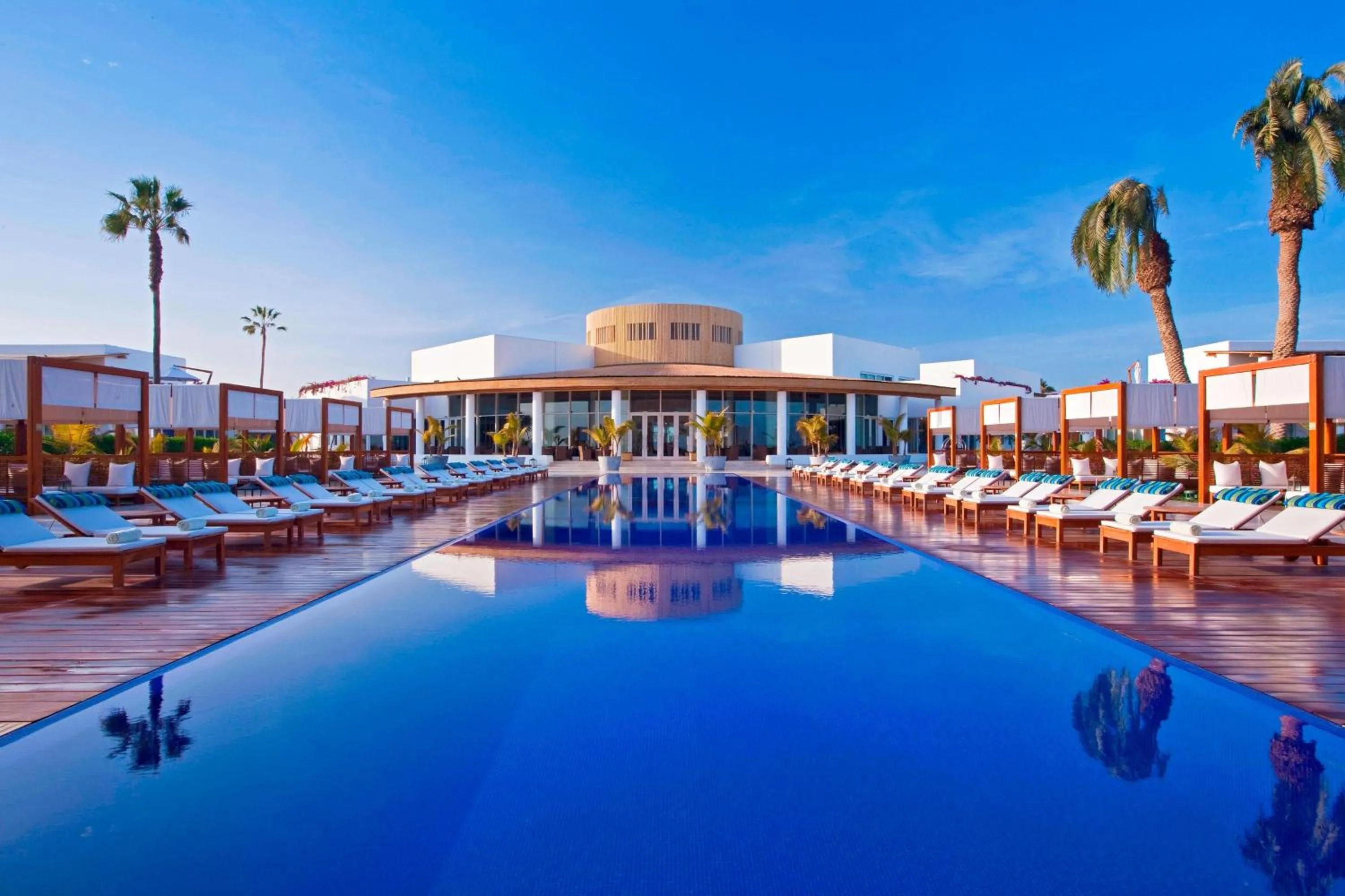 Swimming pool in Hotel Paracas, a Luxury Collection Resort, Paracas