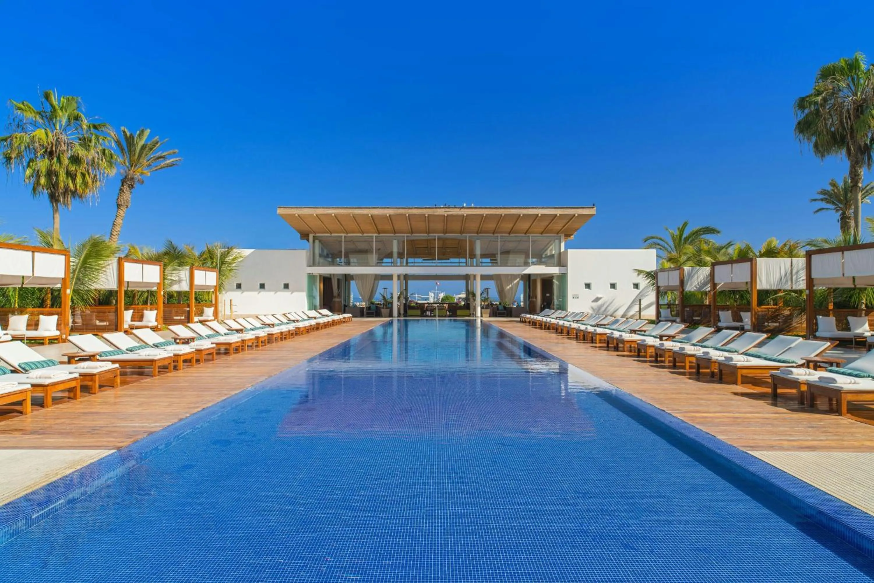 Swimming pool in Hotel Paracas, a Luxury Collection Resort, Paracas