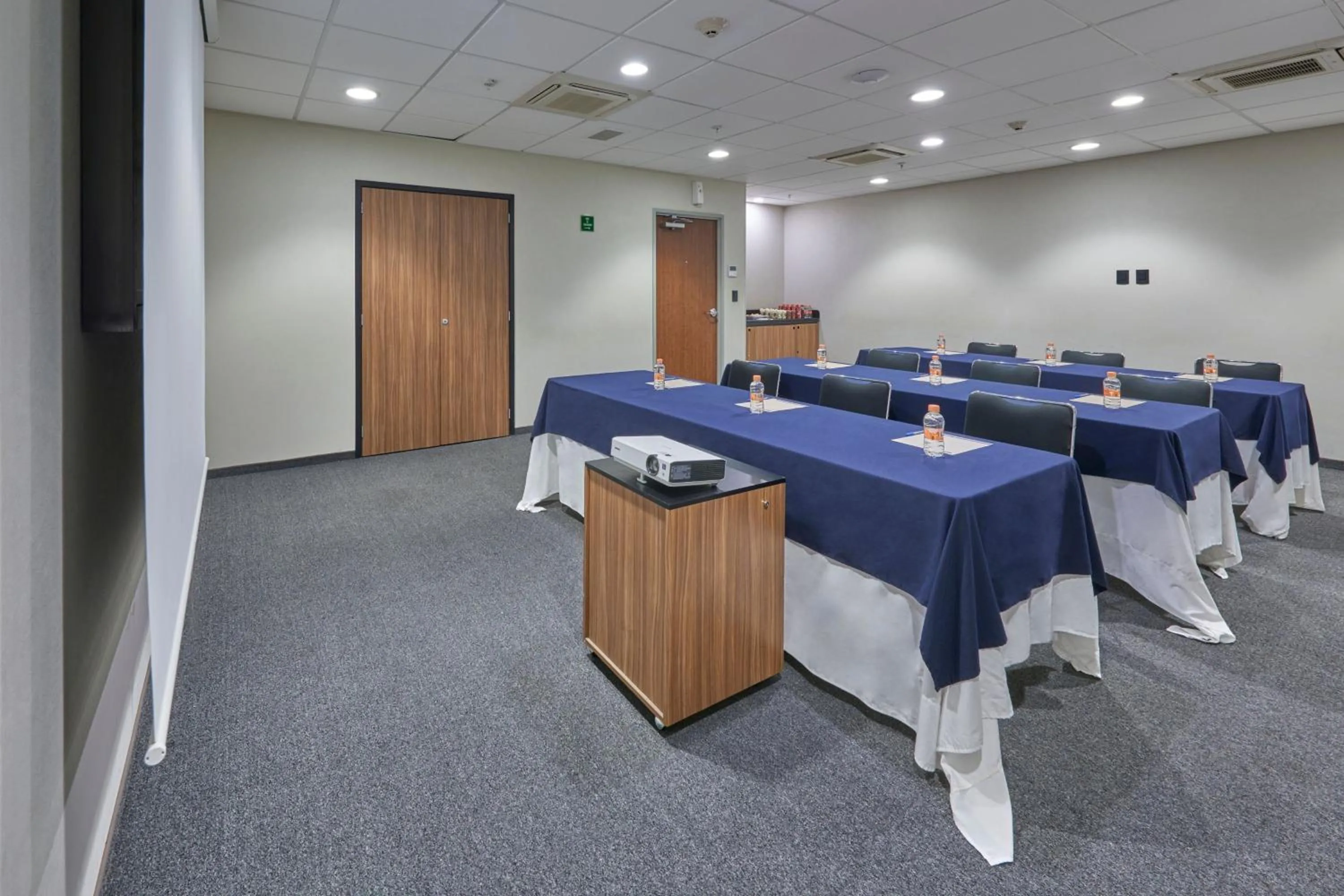Meeting/conference room in City Express by Marriott Tijuana Rio