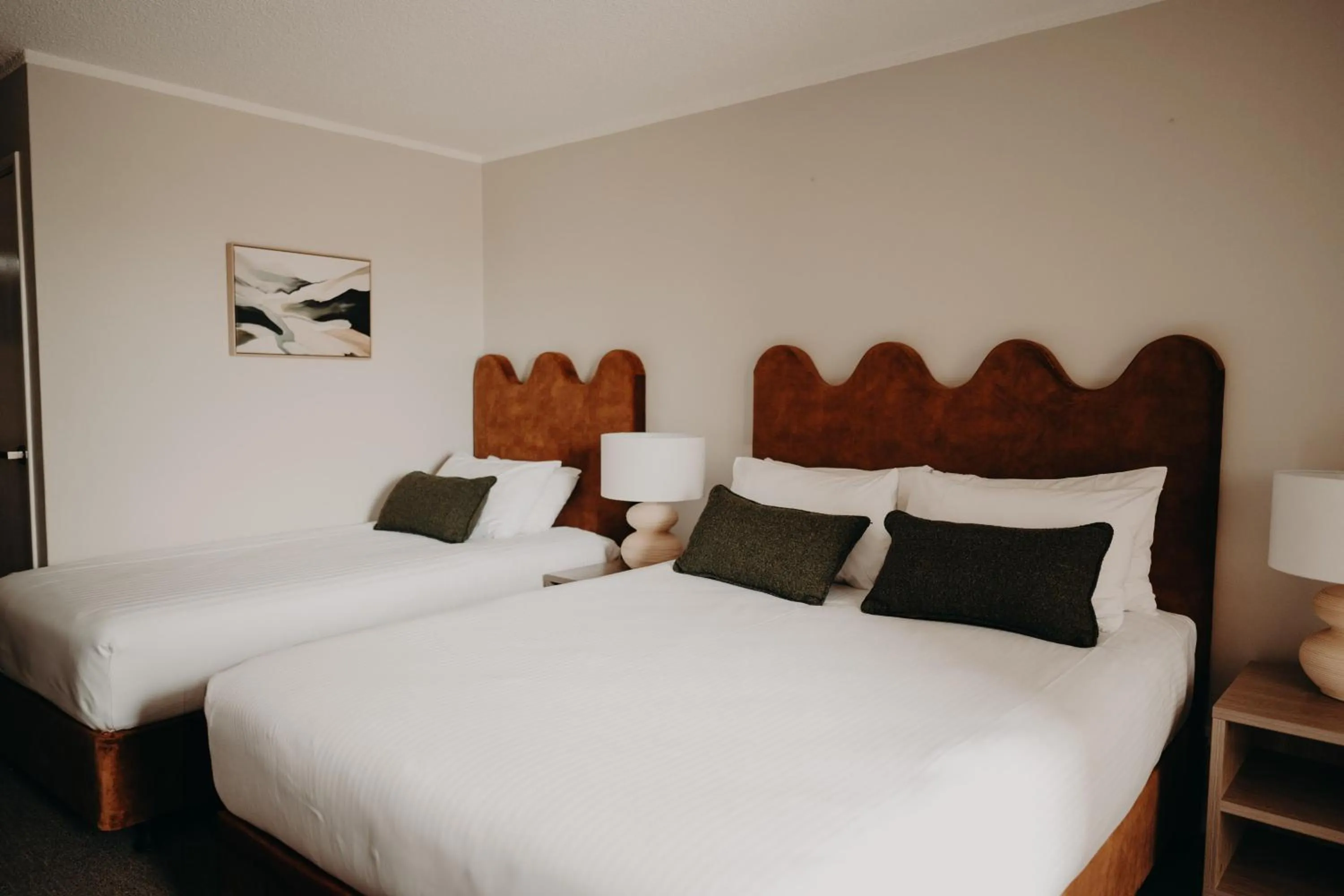 Bedroom, Bed in Albany Motel & Apartments