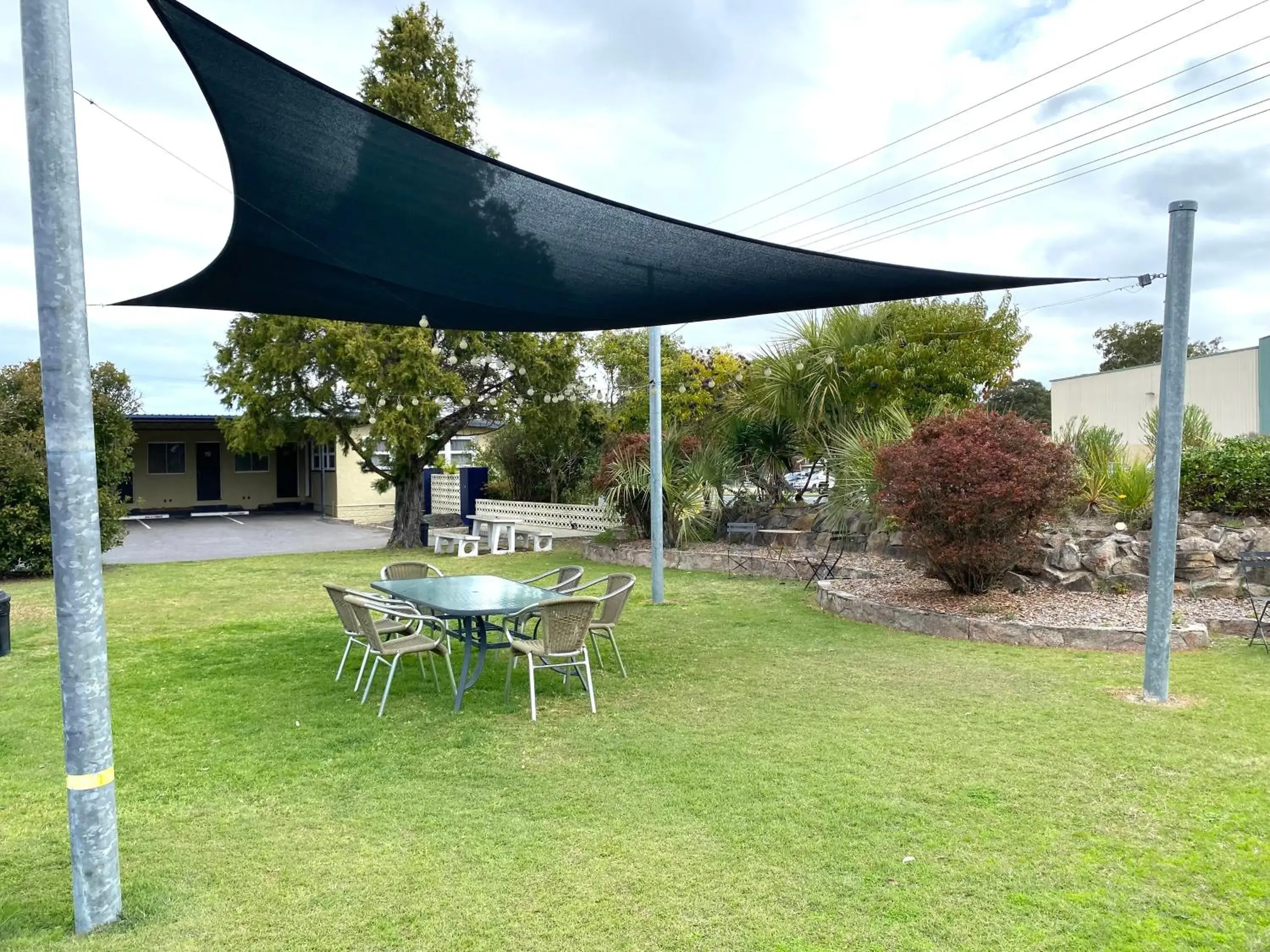 Property building in High Street Motor Inn Property building in High Street Motor Inn