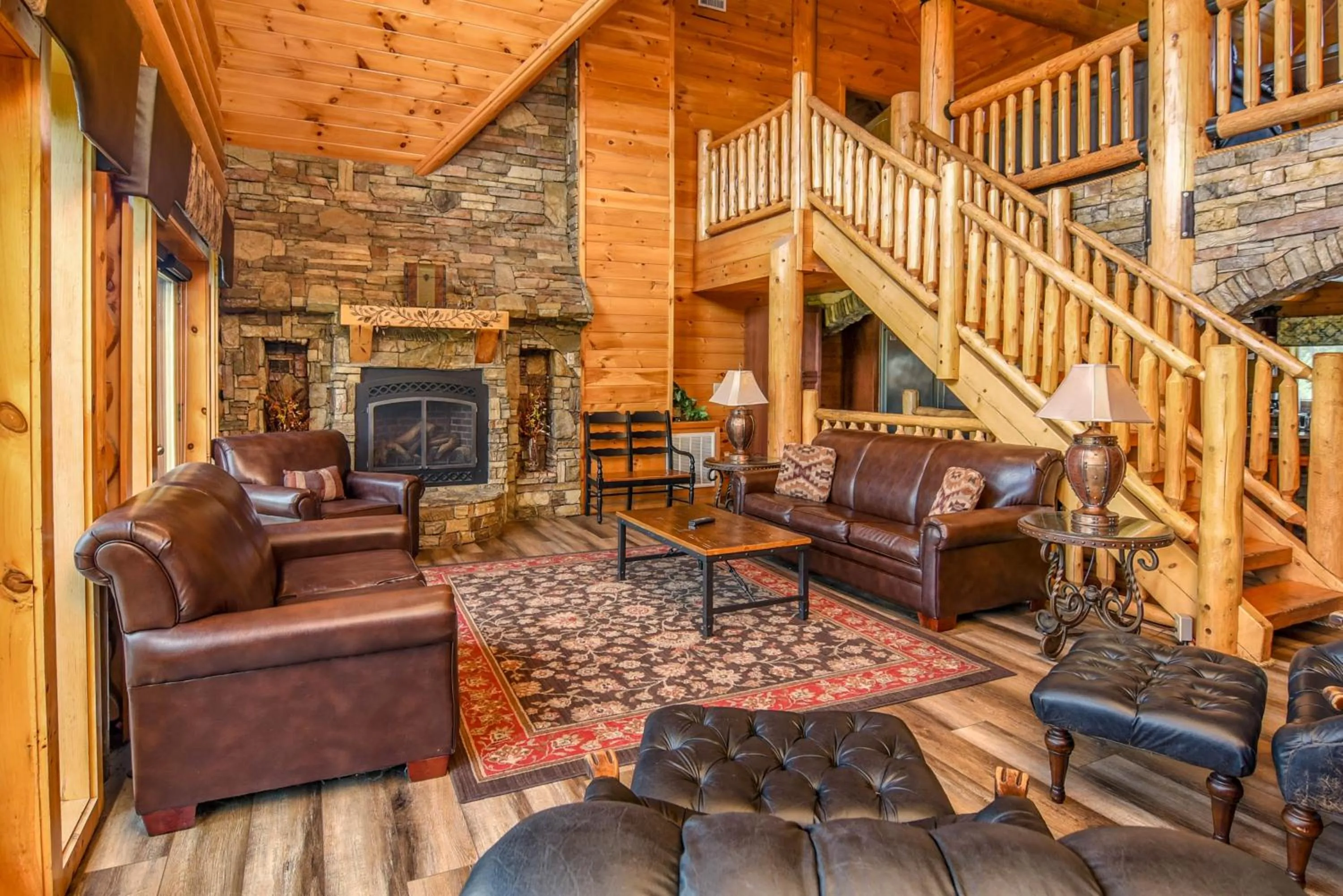 Living room in Moose Hollow Lodge