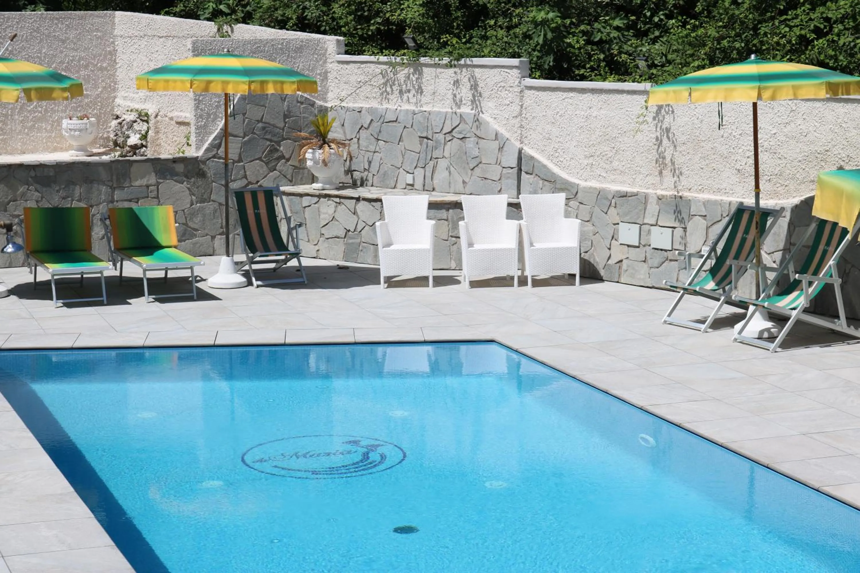 Swimming pool in Hotel Da Maria